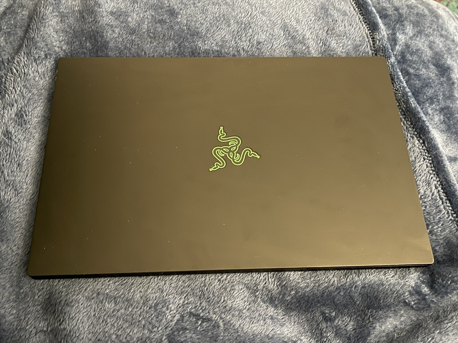 Razer Blade 15.6″ (512GB SSD , Intel Core i7 10th Gen., 5.10GHz, 16GB) Gaming…