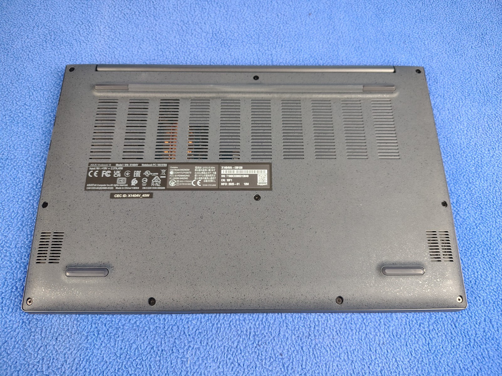 ASUS Vivobook 14″ FHD Laptop Intel Core i3 8GB RAM 128GB SSD X1404VA-I38128