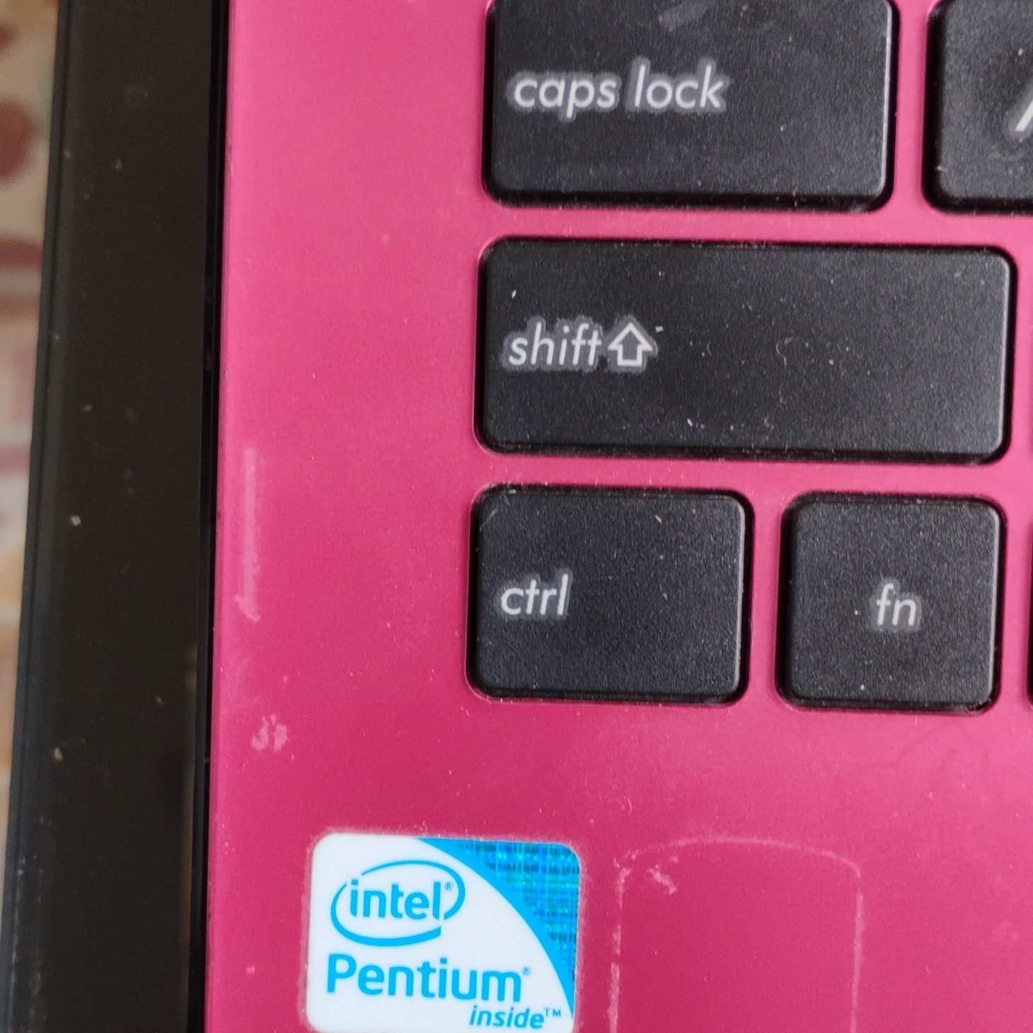 ASUS X401APink 14in Laptop Intel Pentium 4GB RAM 320GB HDD Charger