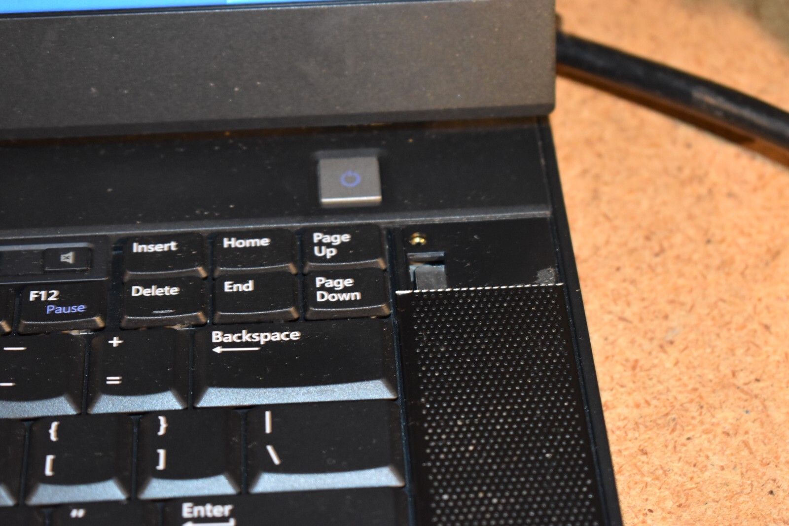 Dell Latitude E6500 Core 2 Duo 2.26GHz 3GB RAM 160GB HDD Windows XP Pro 32-bit