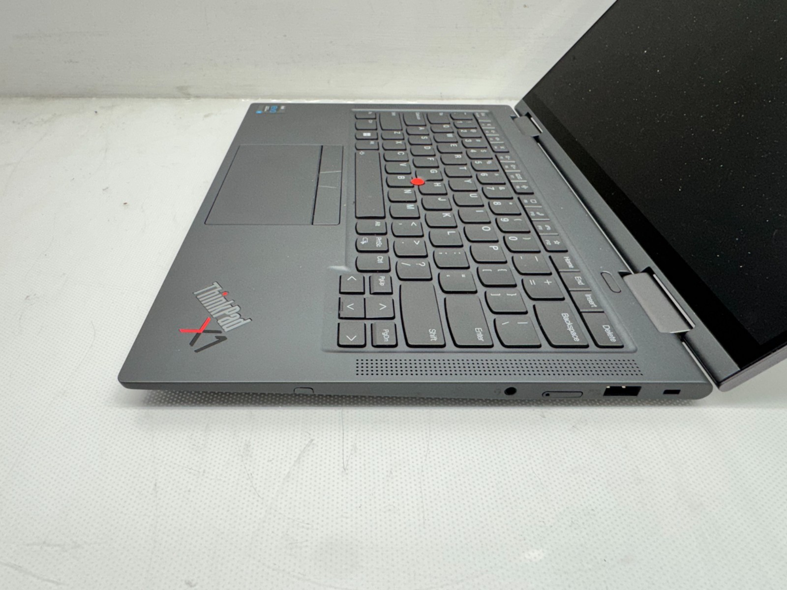 Lenovo X1 Yoga 6th Gen Touch i7-1185G7@3.00GHz 32GB 256GB Laptop Windows 11 W/AC
