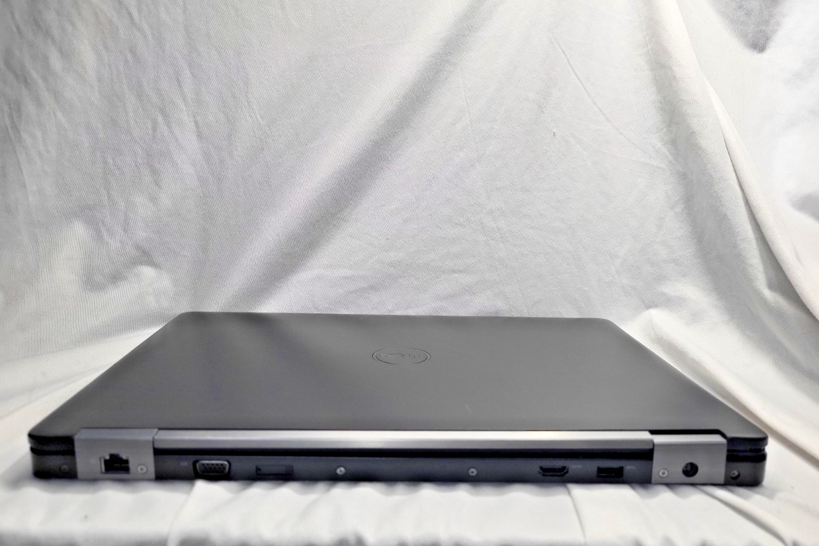 Dell Latitude E5570 I5-6300U 2.40GHZ 8GB RAM No Hard Drive
