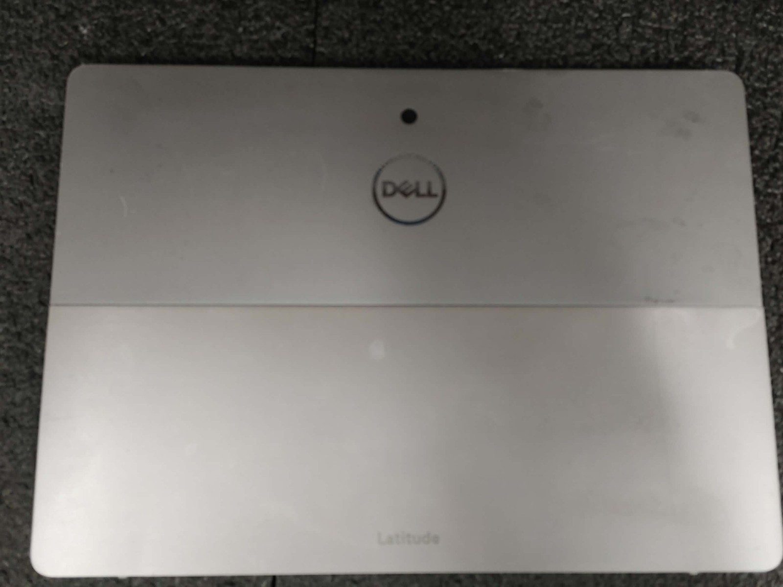 Dell GG42Y Latitude 7200 2 in 1 Laptop i7 8665U 1.9GHz 16GB 256GB FHDTouchscreen