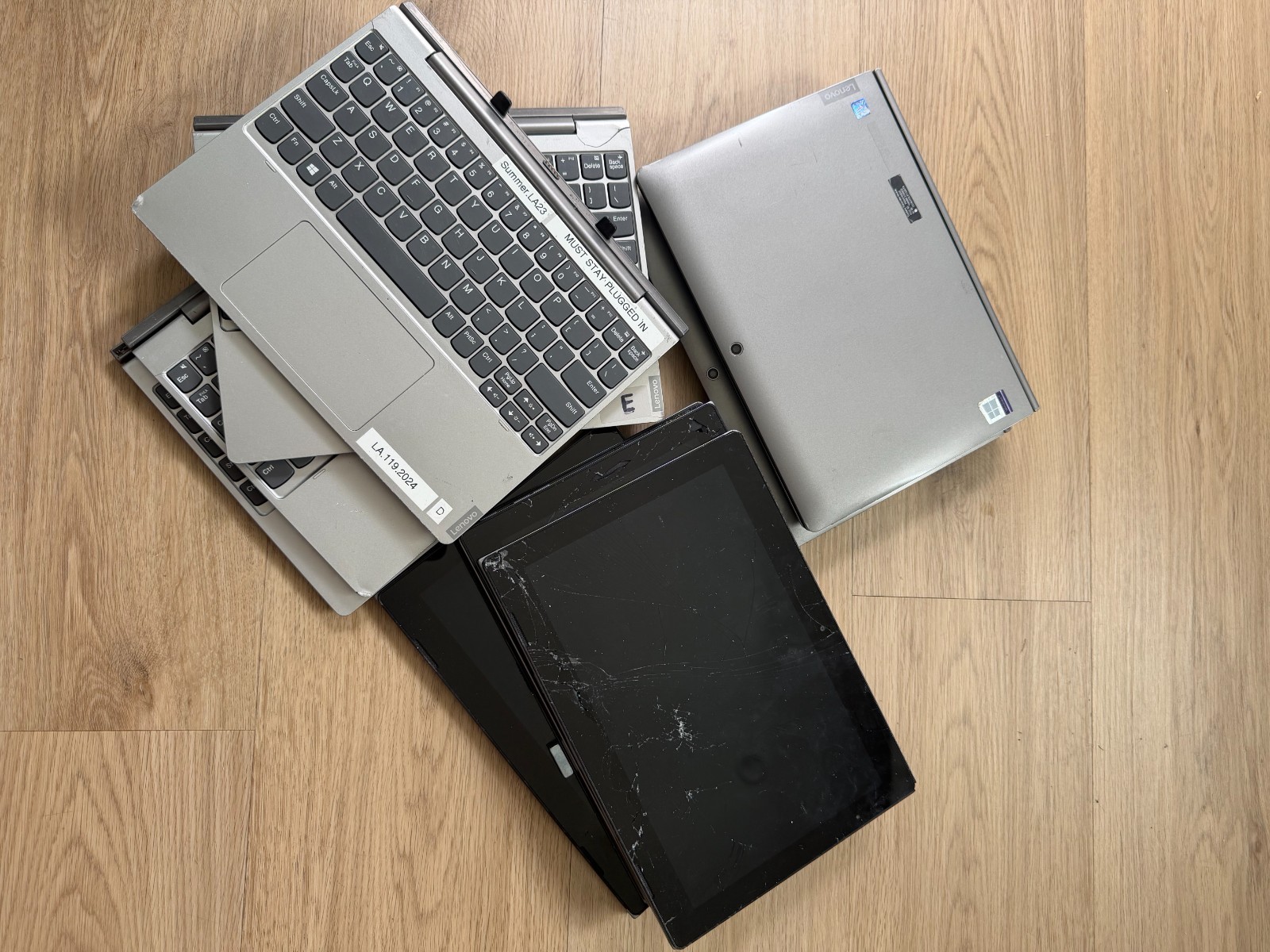 Lot of 6 Lenovo IdeaPad Duet Tablets + 6 Keyboards AS-IS For Parts Broken Screen