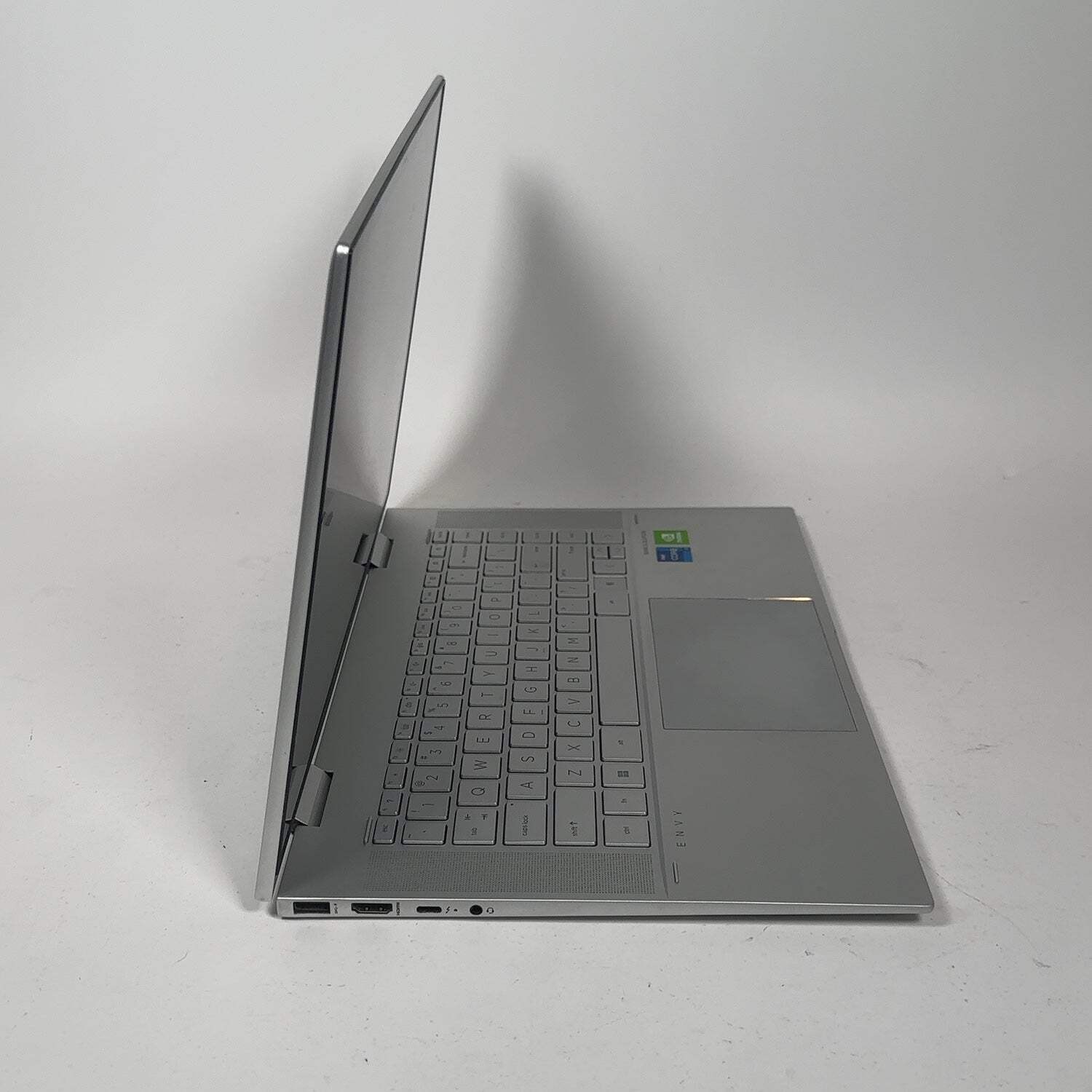 HP Envy x360 15M-ES1023DX 15.6″ i7-1195G7 2.9GHz 16GB 512GB SSD GeForce MX450