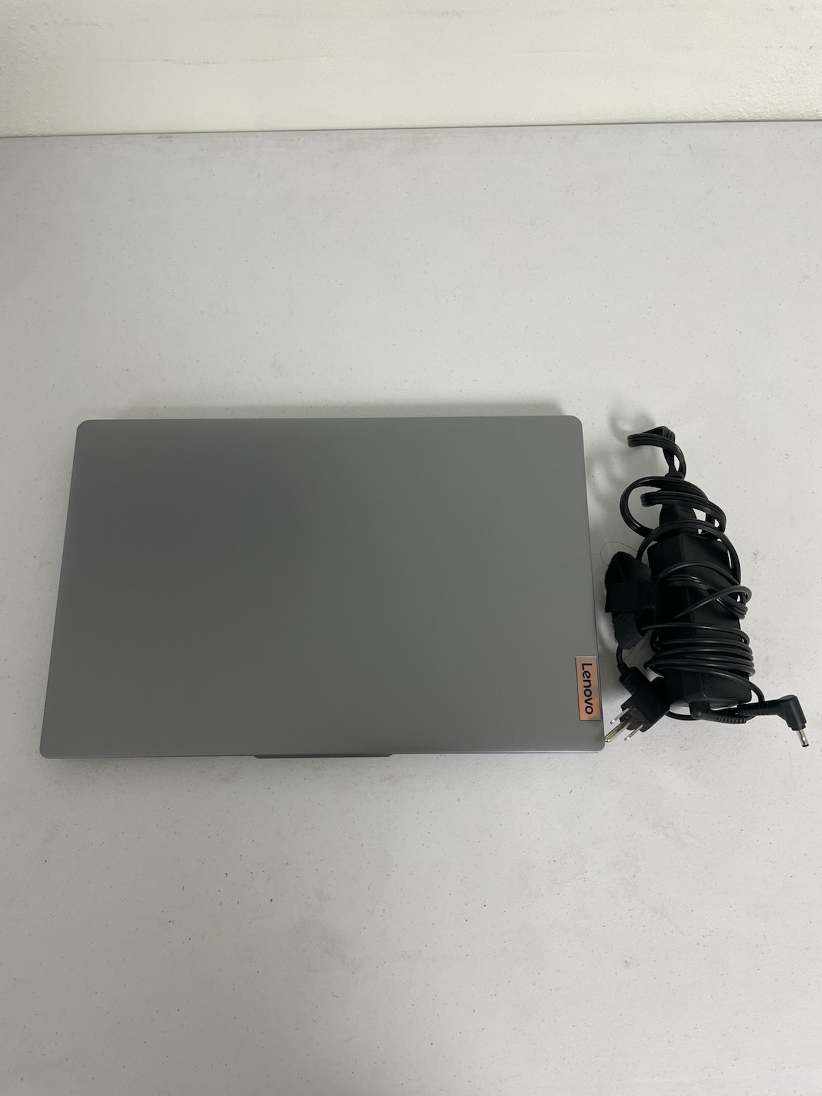 Lenovo IdeaPad Slim 3 15IAN8 15.6″ Intel N100 4GB 128GB SSD Win11 Gray