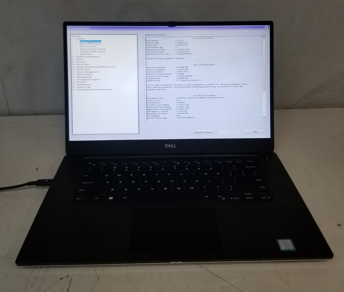 Dell Precision 5540 / Intel Core i9-9880H 2.30GHz / 16GB RAM / No SSD