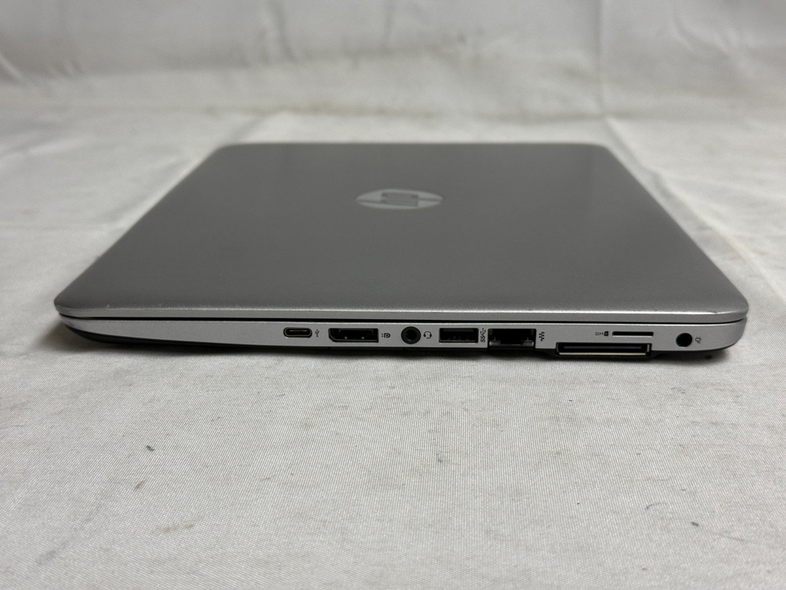 HP EliteBook 840 G4 16GB RAM, i5-7300U, 2.60GHz, 256GB SSD Windows 11