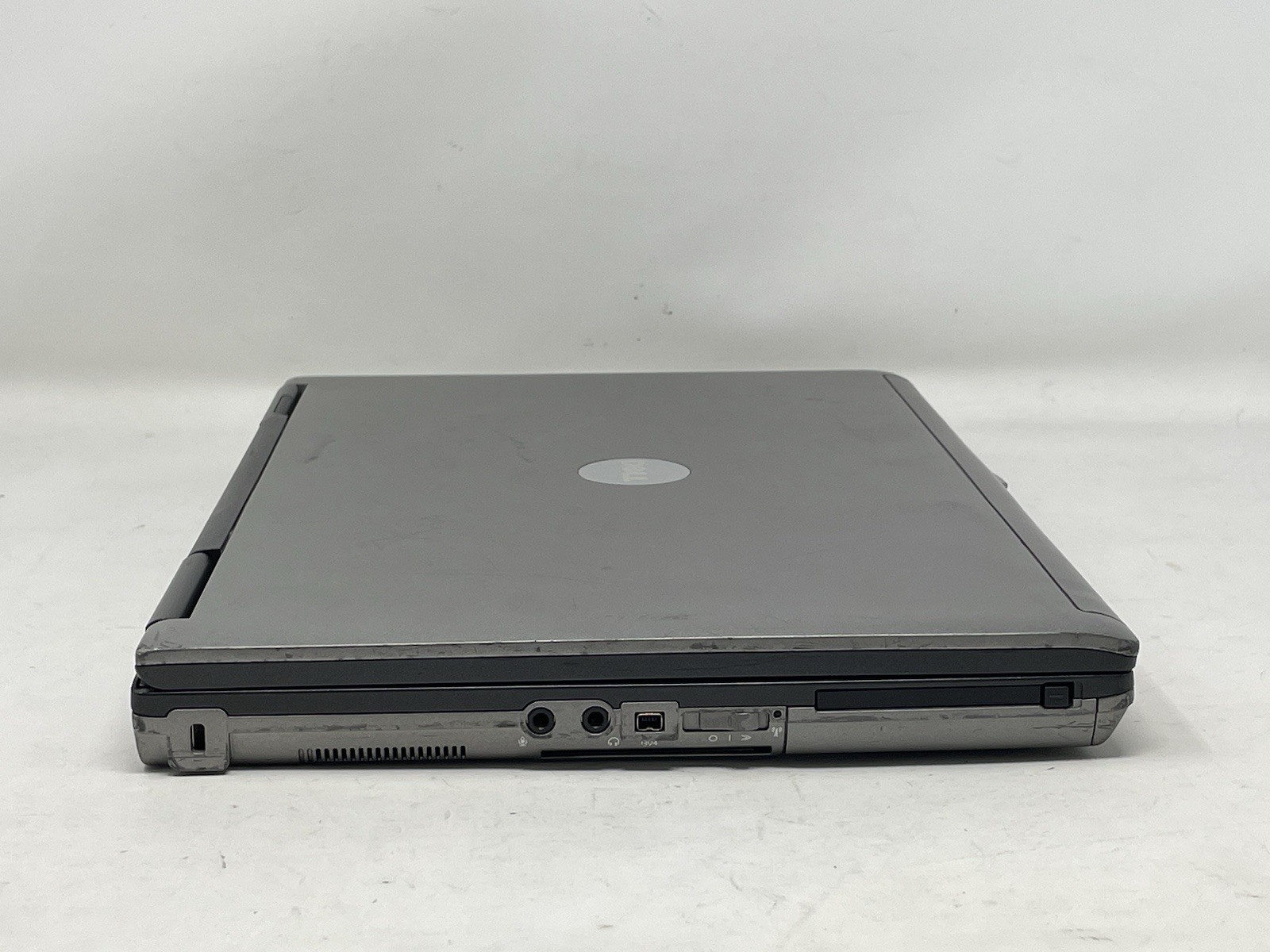 Bad Batt Dell Latitude D630 Laptop Core 2 2.50GHz 2GB RAM NVIDIA Quadro NVS 135M
