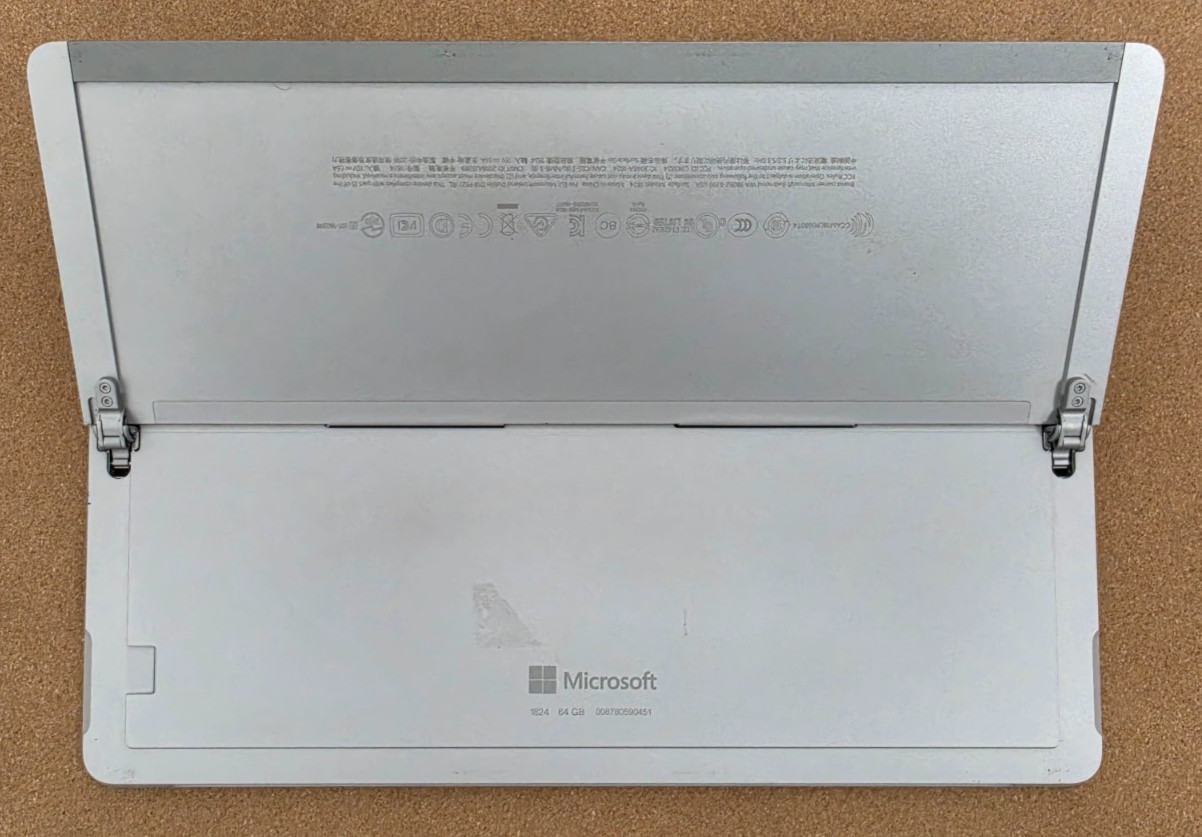 Microsoft Surface Go Pentium 4415Y 4GB Ram 64GB SSD Win 11 Pro ***READ***