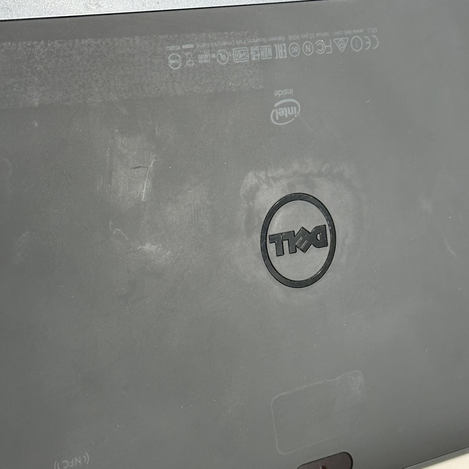 Dell Venue 10 Pro 5056 FHD+ TOUCH Atom x5-Z8500 1.44GHz 4GB 120GB SSD Good READ