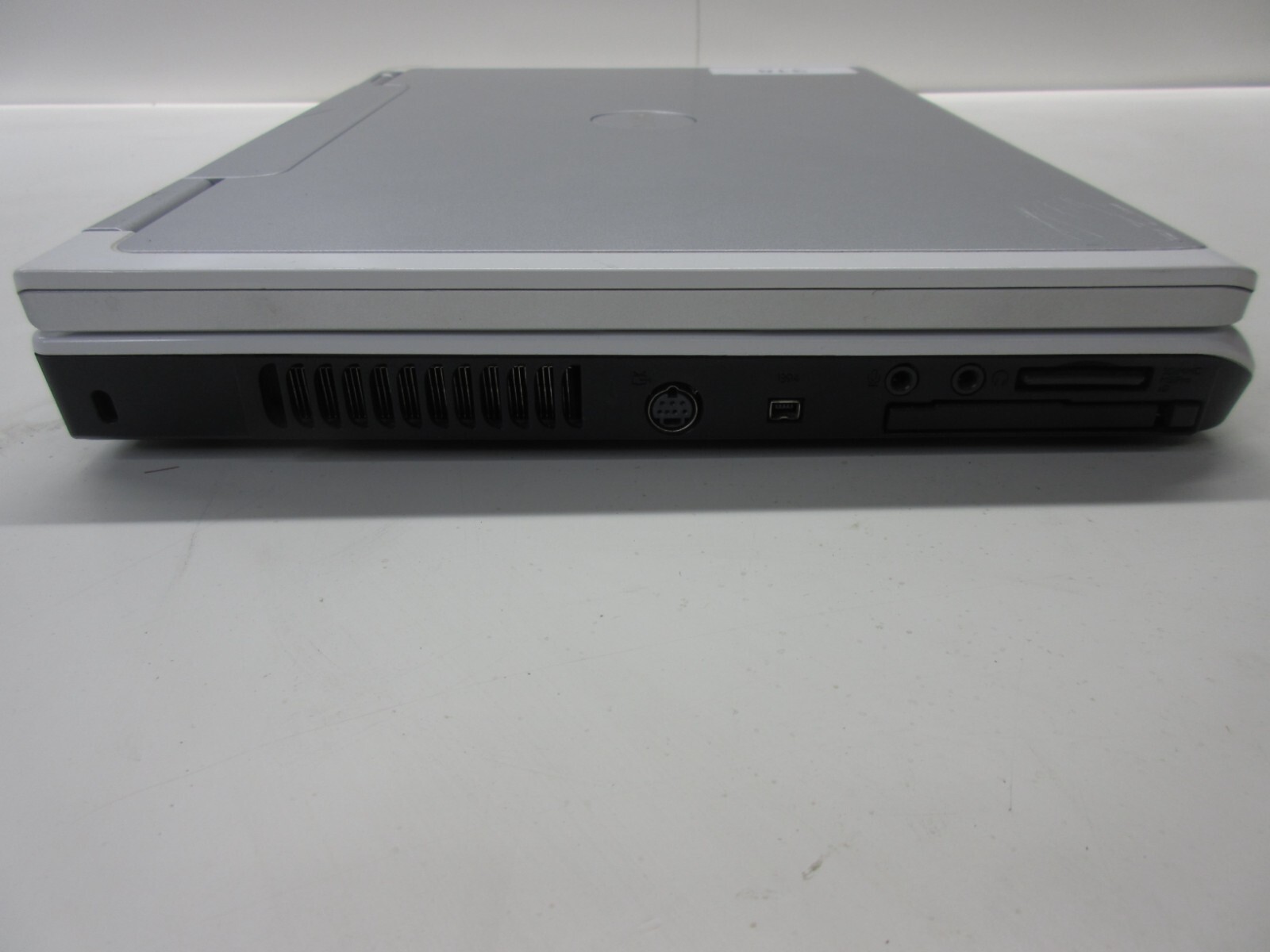 Dell XPS M140 Laptop Intel Pentium M 1.8GHz 768MB Ram No HDD or Battery