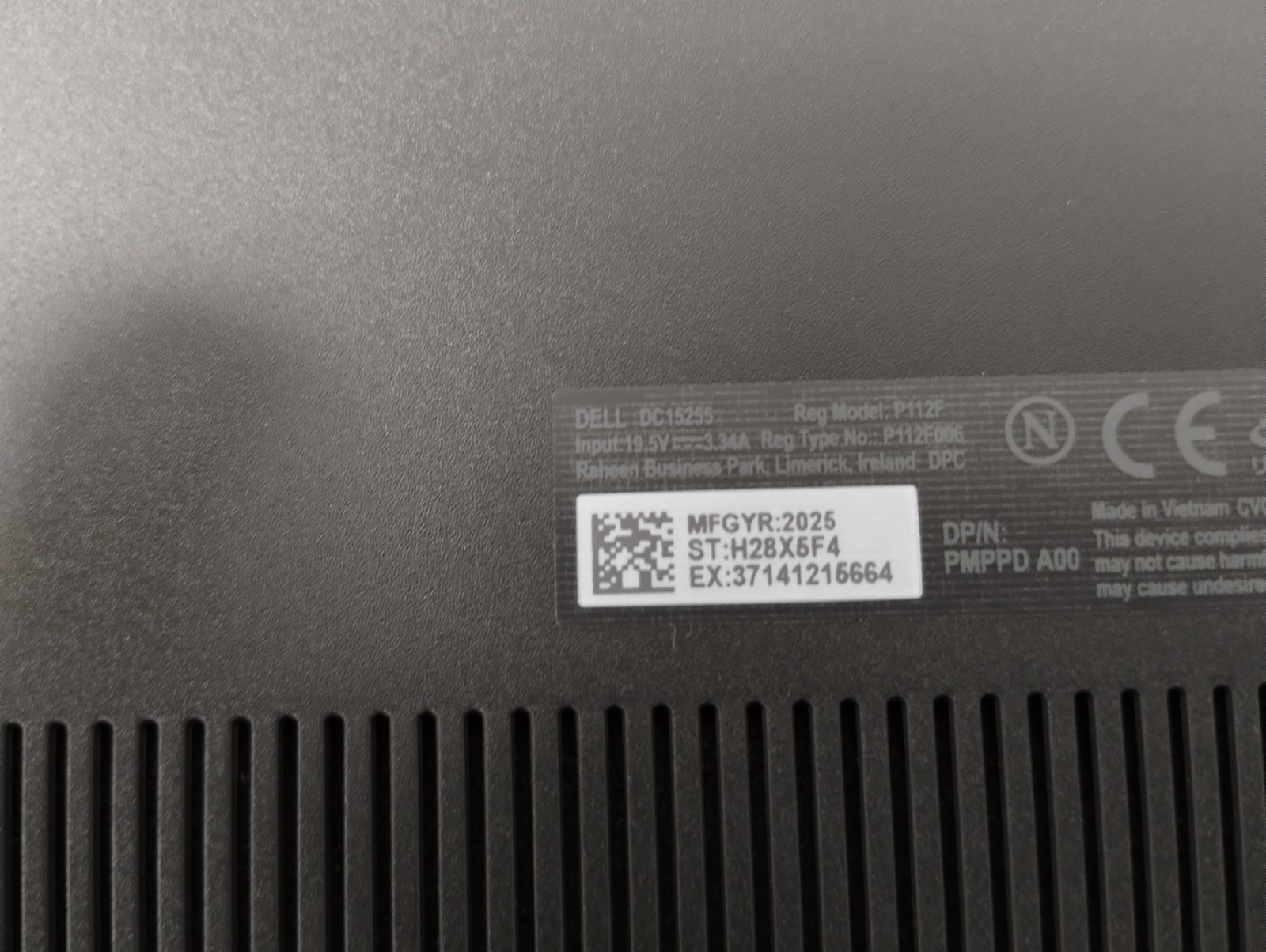 DELL 15 DC15255 G8MK9, AMD Ryzen 7 7730U, 2.00 GHz, 16 GB RAM, 512 GB NVMe