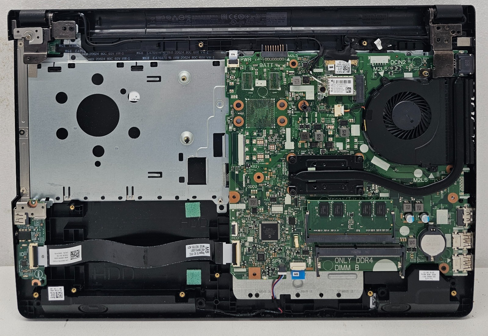 Dell Inspiron 15-3567 Laptop Intel Core i3-7130U 8GB RAM NO HD/OS/BATT (FL)