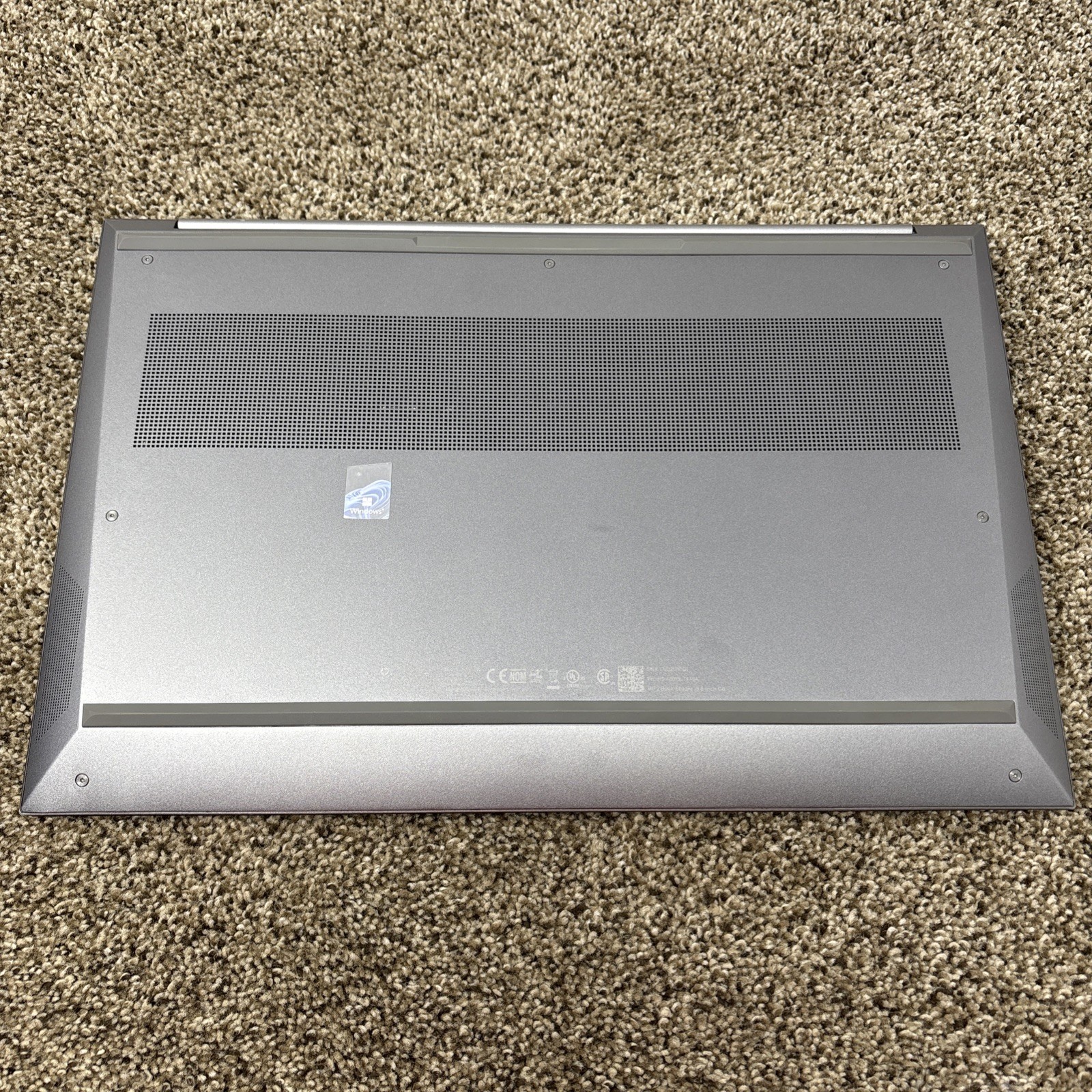HP ZBook Studio G8 Intel i7 11800H 2.30GHz 32GB RAM 512GB SSD 15.6″ FHD TESTED