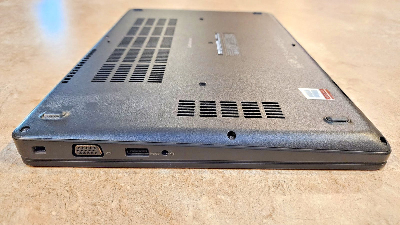 Dell Latitude 5480 14” FHD i7-7600U 16GB RAM 512GB SSD Windows 11 Pro Laptop