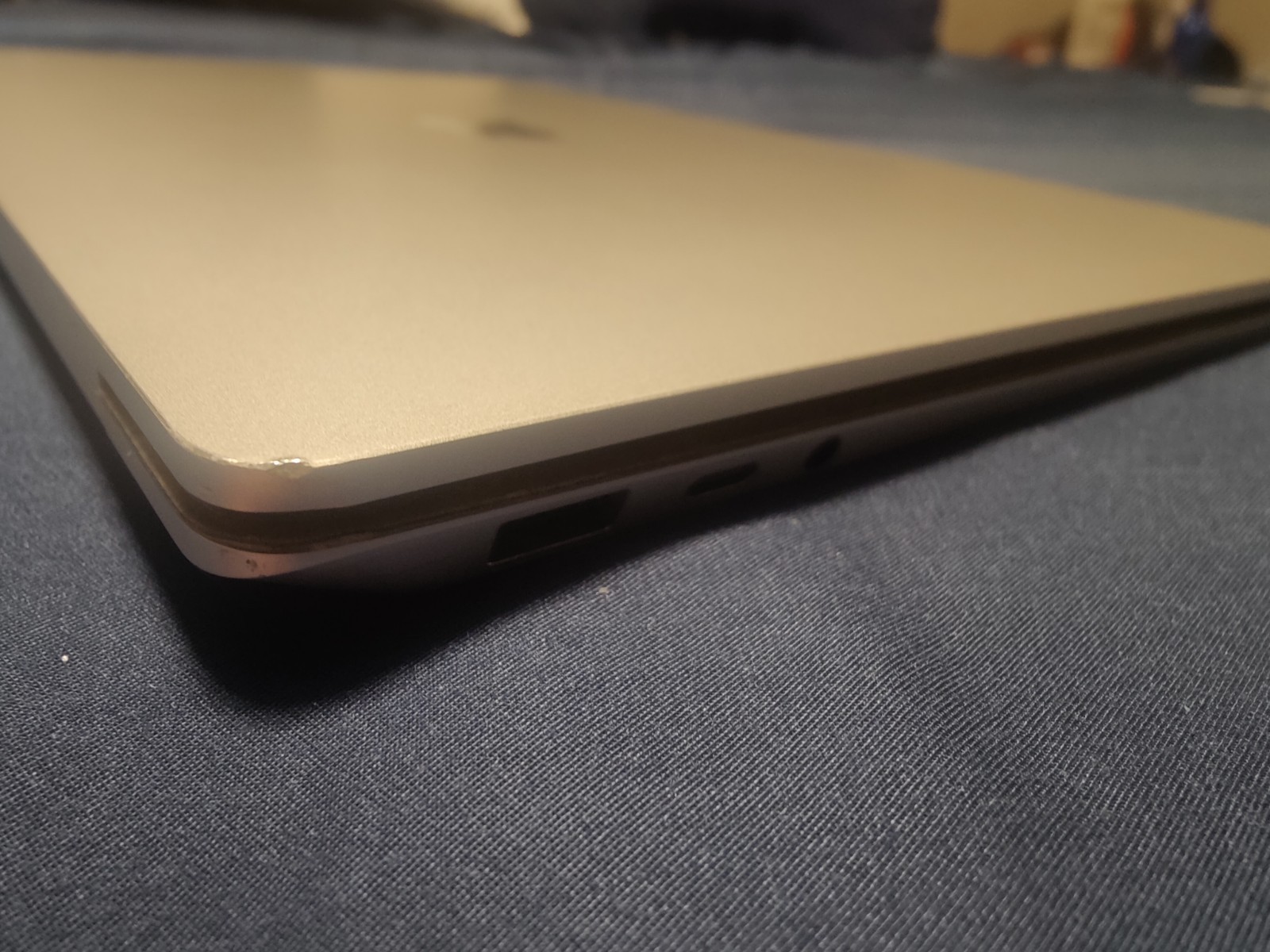 Microsoft Surface Laptop 3 13.3″ i7-1065G7 16GB RAM 256GB SSD