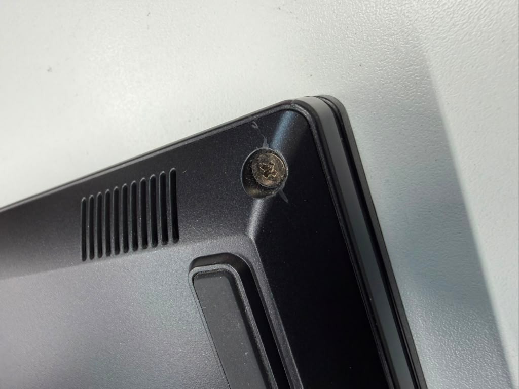 Acer Nitro V 15 (model N23Q22)