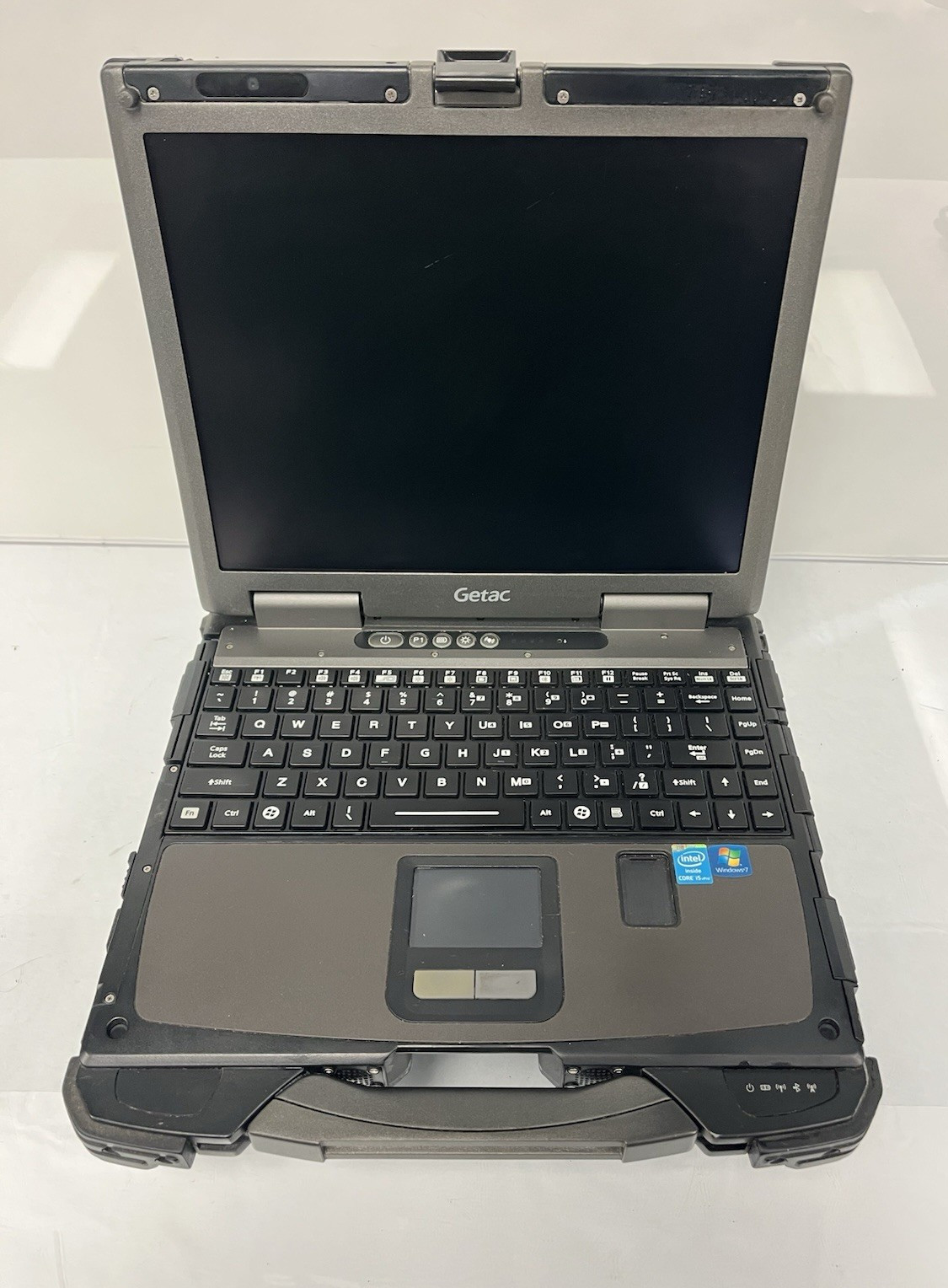 Getac B300 G5 Rugged Touch 13.3″ i5-4300M 2.60GHz 4GB Ram 128GB SSD 12680 Hours