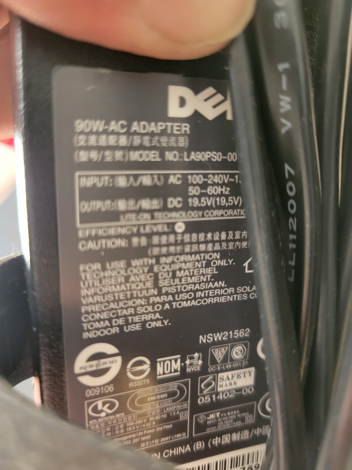 Dell PP04X Laptop Windows XP With Charger