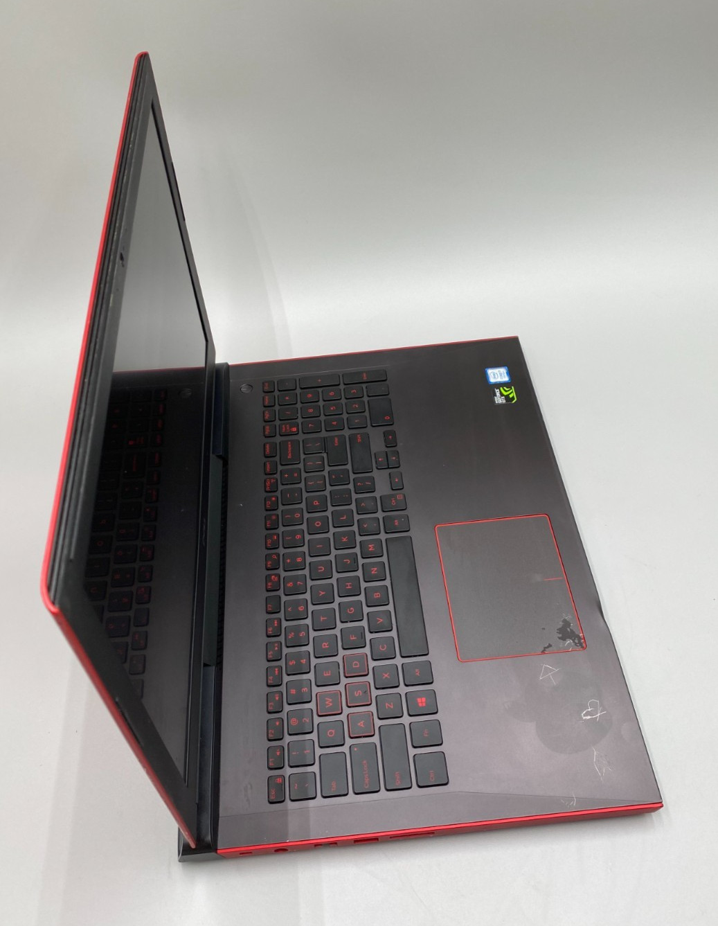 Dell G5 15-5587 15.6″ i7-8750H 2.2GHz 128GB SSD 32GB DDR4 Black/Red Laptop C/SEE