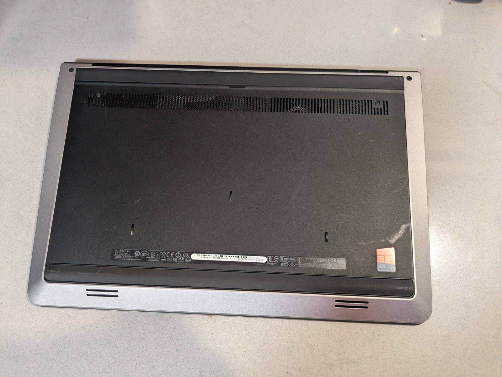 Dell Inspiron 5447 Laptop 15.6″ i7-4510U 2.00GHz 8GB 1TB HDD Win 8.1