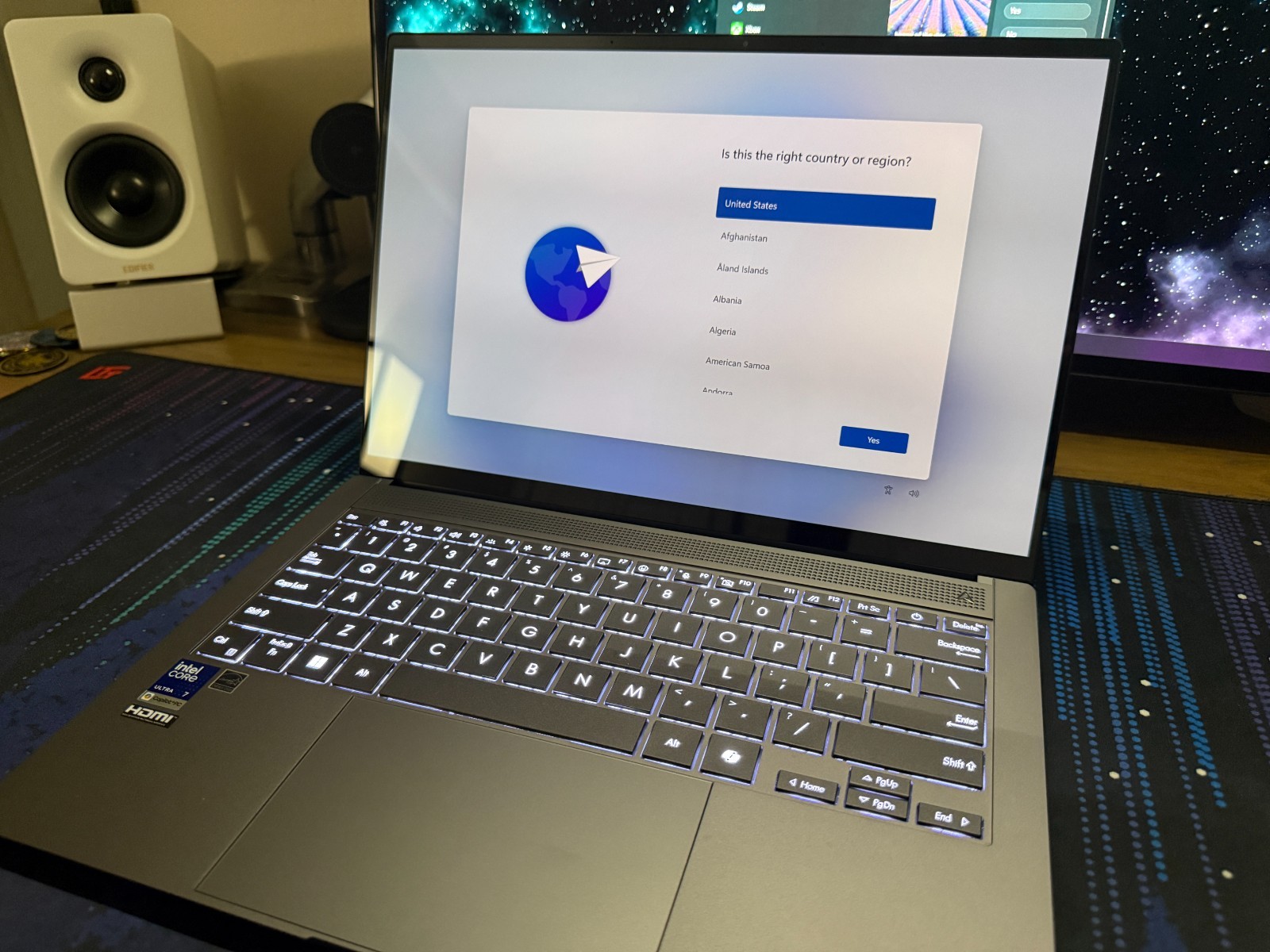 ASUS Zenbook S14 14″ 3K 120Hz OLED Touch Laptop Ultra 7 258V 32GB RAM 1TB SSD