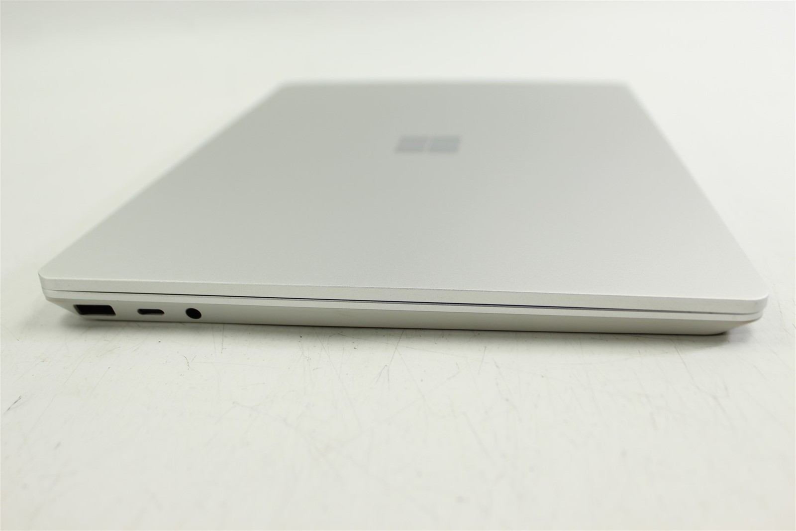 Microsoft Surface Laptop Go 2 2013 12.4″ i5-1135G7 256GB SSD 16GB RAM W11H
