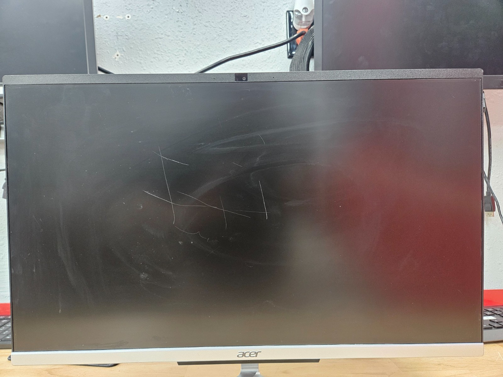 Acer Aspire All-In-One Desktop 24″ i3 10th gen Intel UHD 8GB RAM – NO SSD
