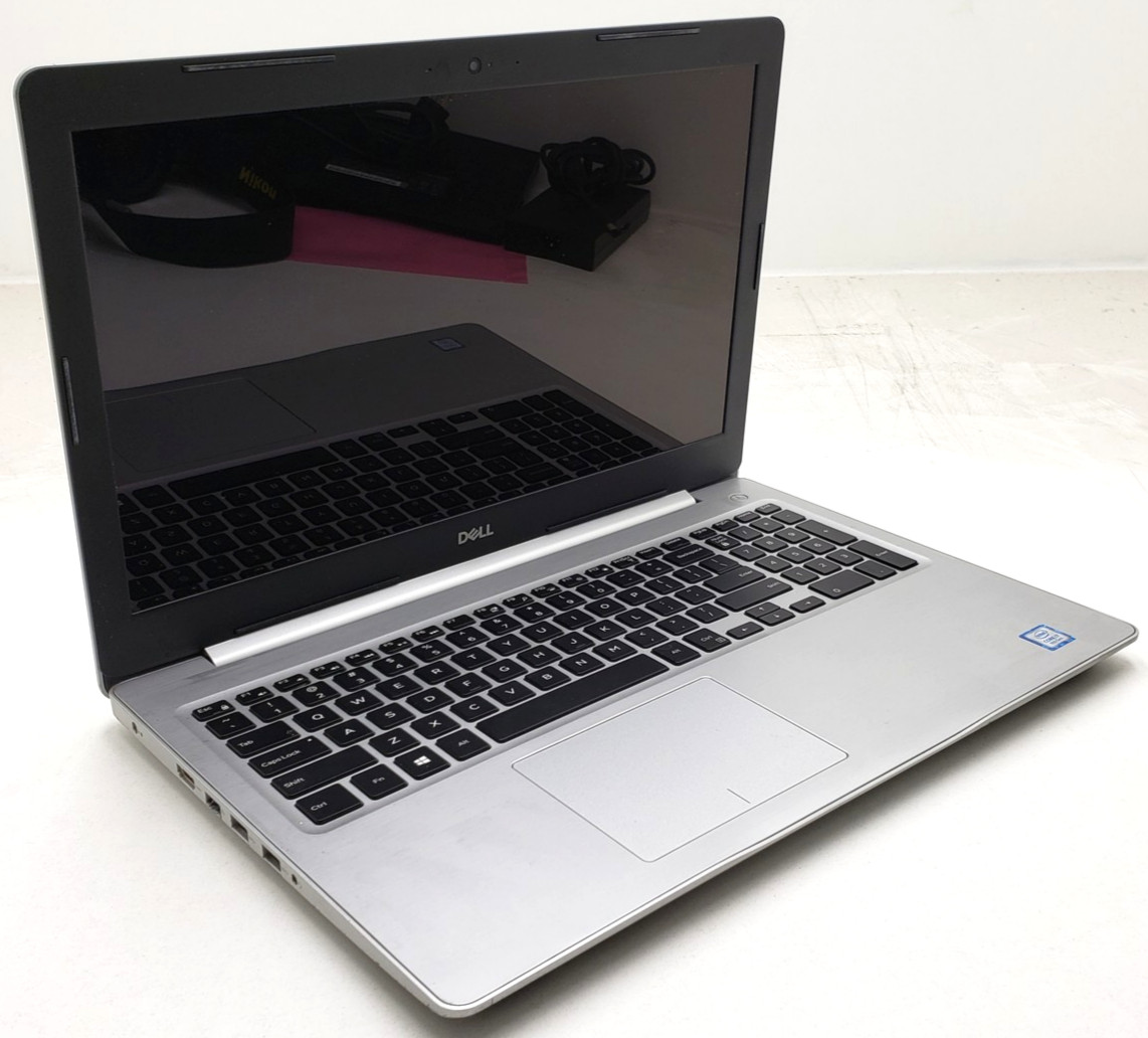 Dell Inspiron 5570 Intel i7-8850U 12GB RAM 256GB SSD 15″ Win 11 Home Laptop PC.