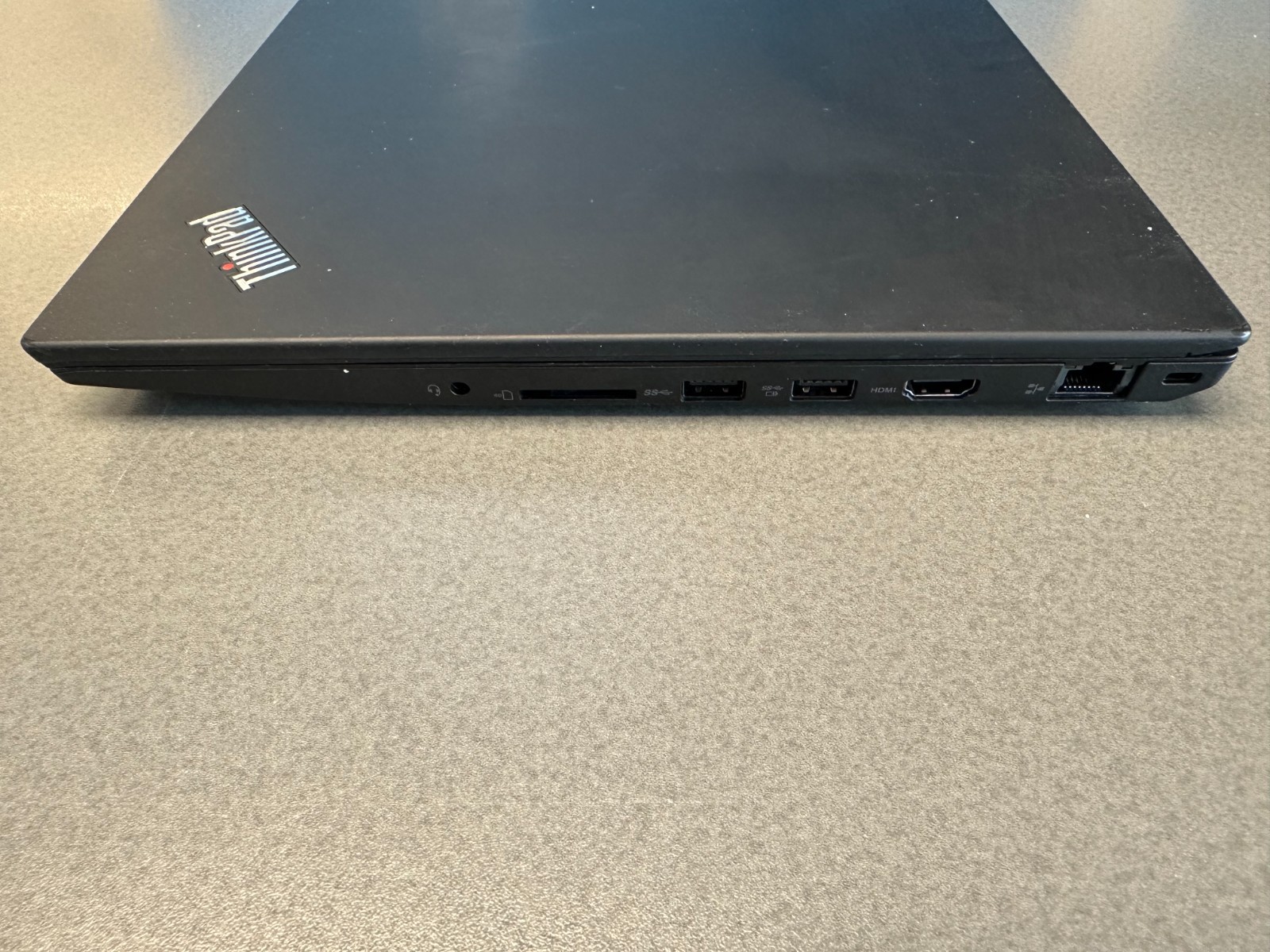 Lenovo ThinkPad P52s #8
