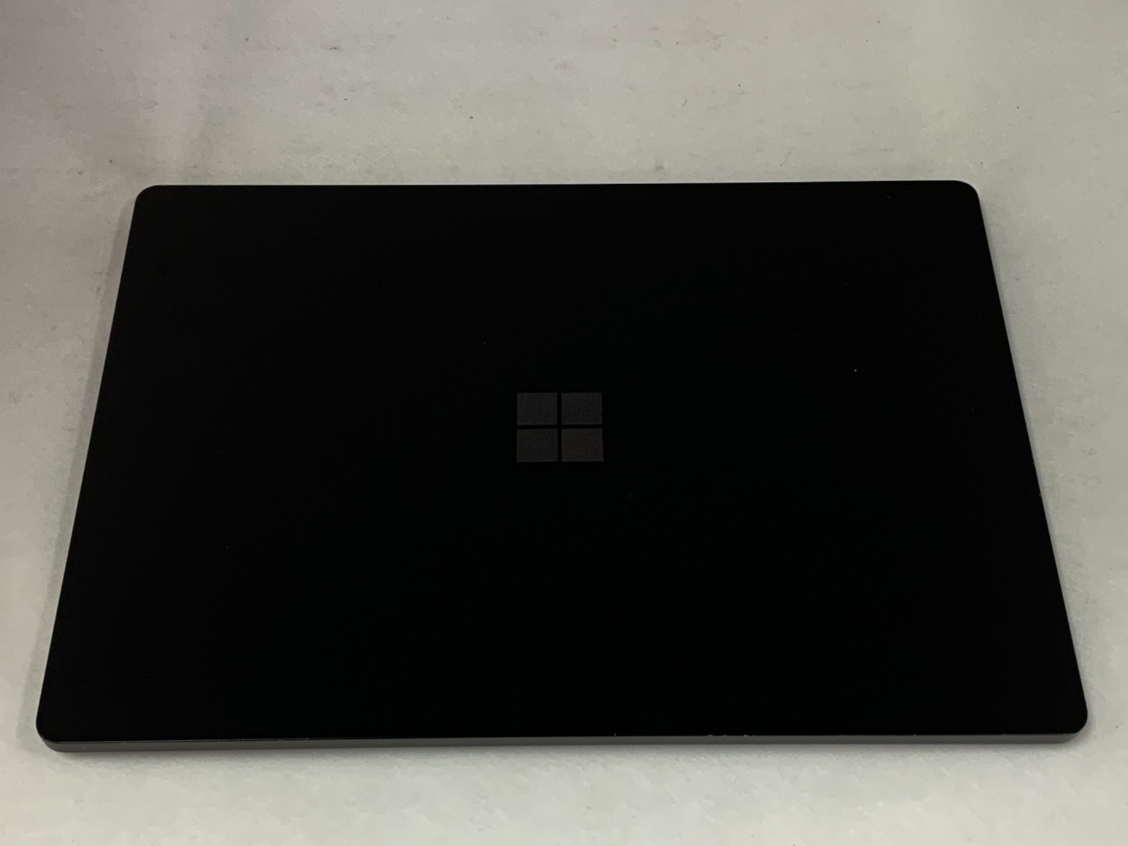 Microsoft Surface Laptop 4 i5-1145G7 2.6GHz 16GB 512GB NVMe W11P Mod. 1951