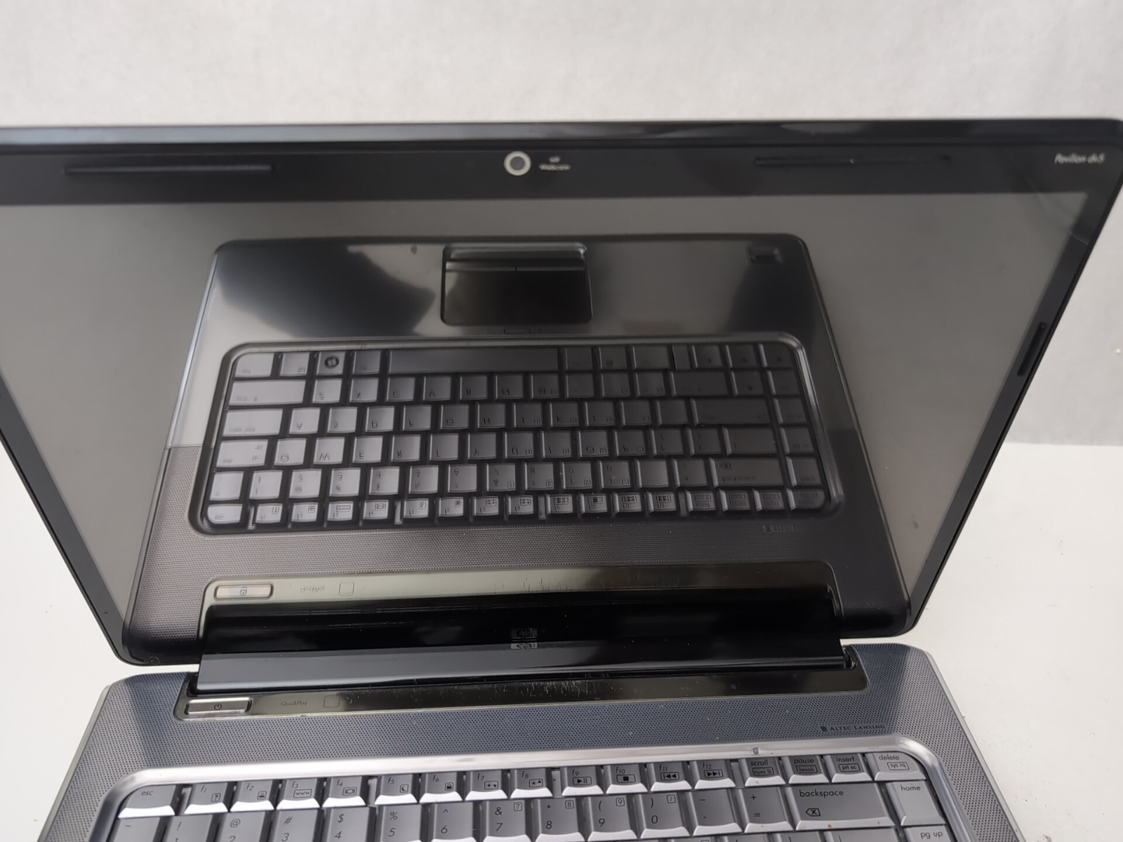 HP Pavillion DV5 Entertainment PC Intel Core 2 DUO T9400 @2.53 GHz 4GB No HDD