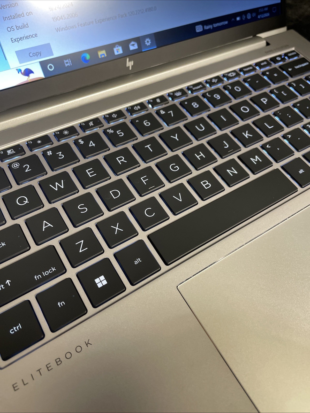 HP EliteBook 840 G9 i5 16GB