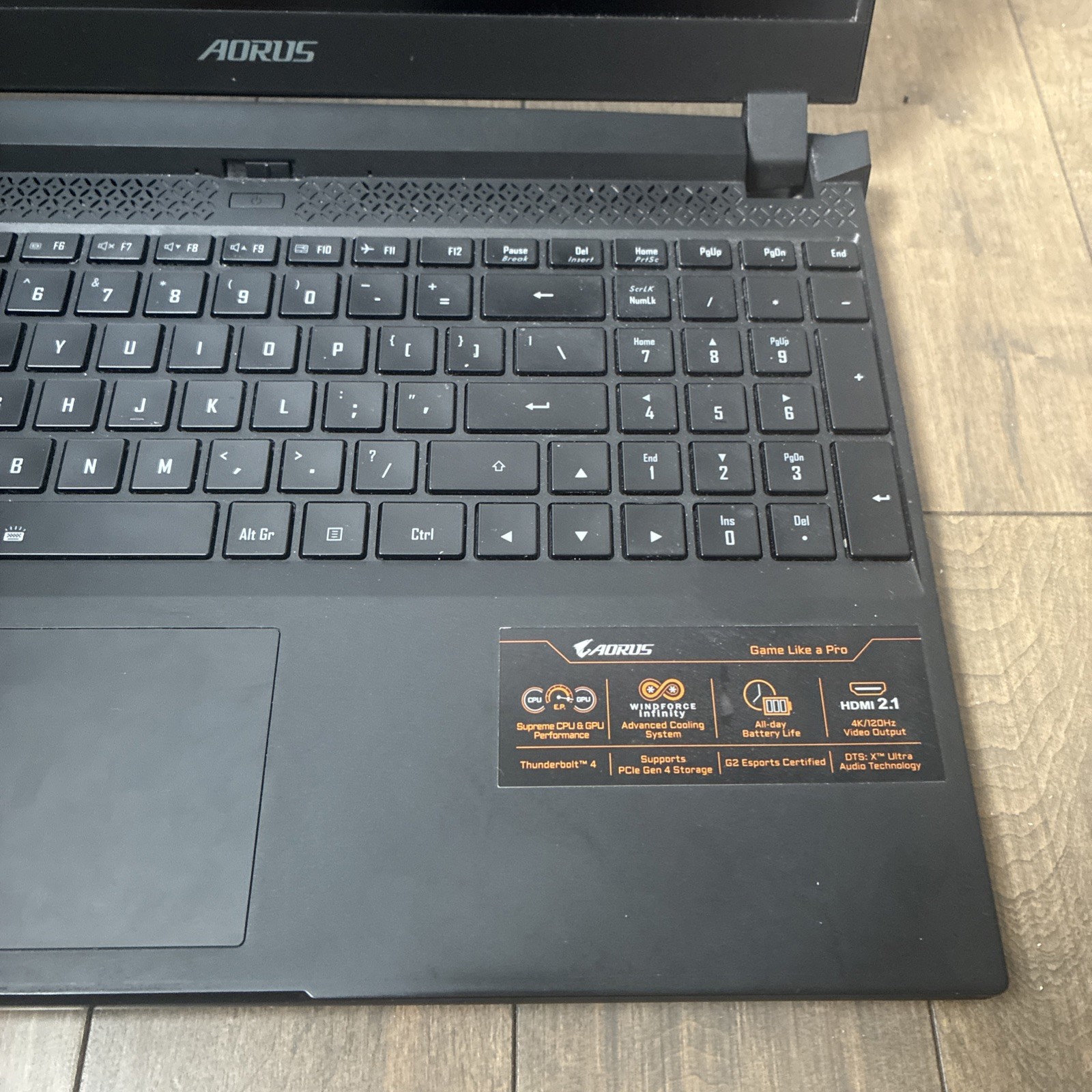 AS IS – NO RAM NO SSD – Gigabyte AORUS 15P XD RTX 3070 8GB i7-11800H Gaming