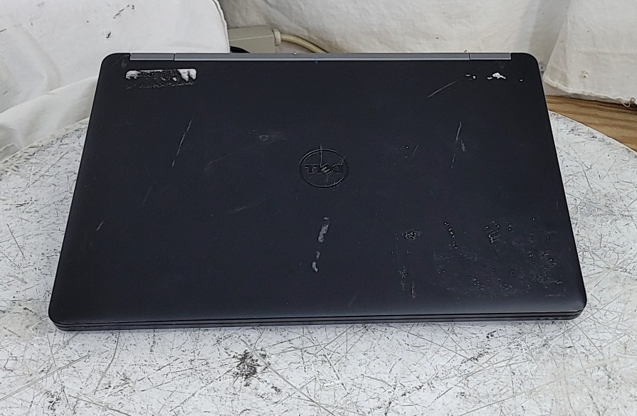 DELL LATITUDE E5470 PC Laptop CORE I5-6300U 4GB 500GB SEE NOTES