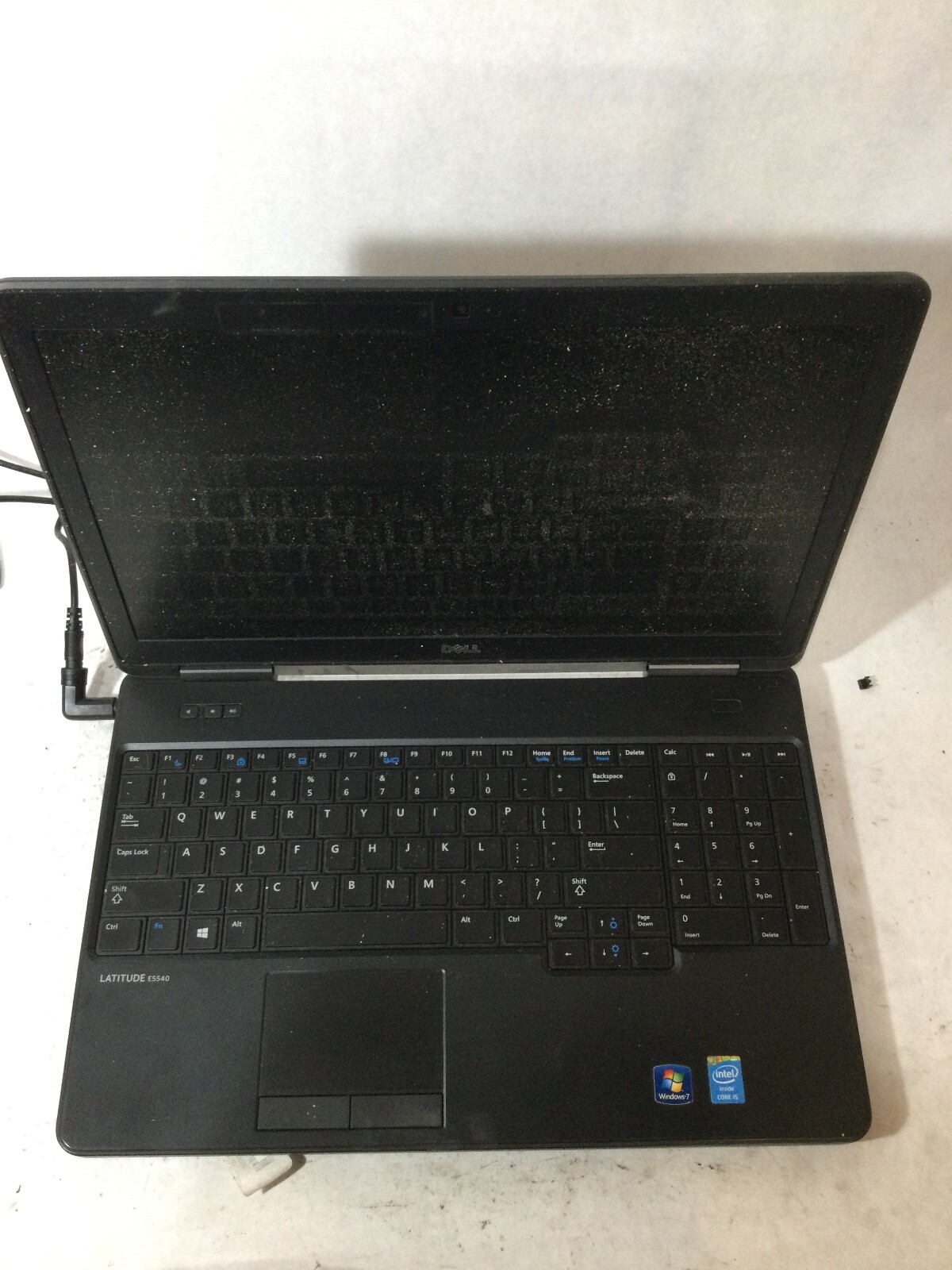 DELL LATITUDE E5540 – FOR PARTS – INTEL CORE I5 4TH GEN – NO RAM – READ DESC -BB
