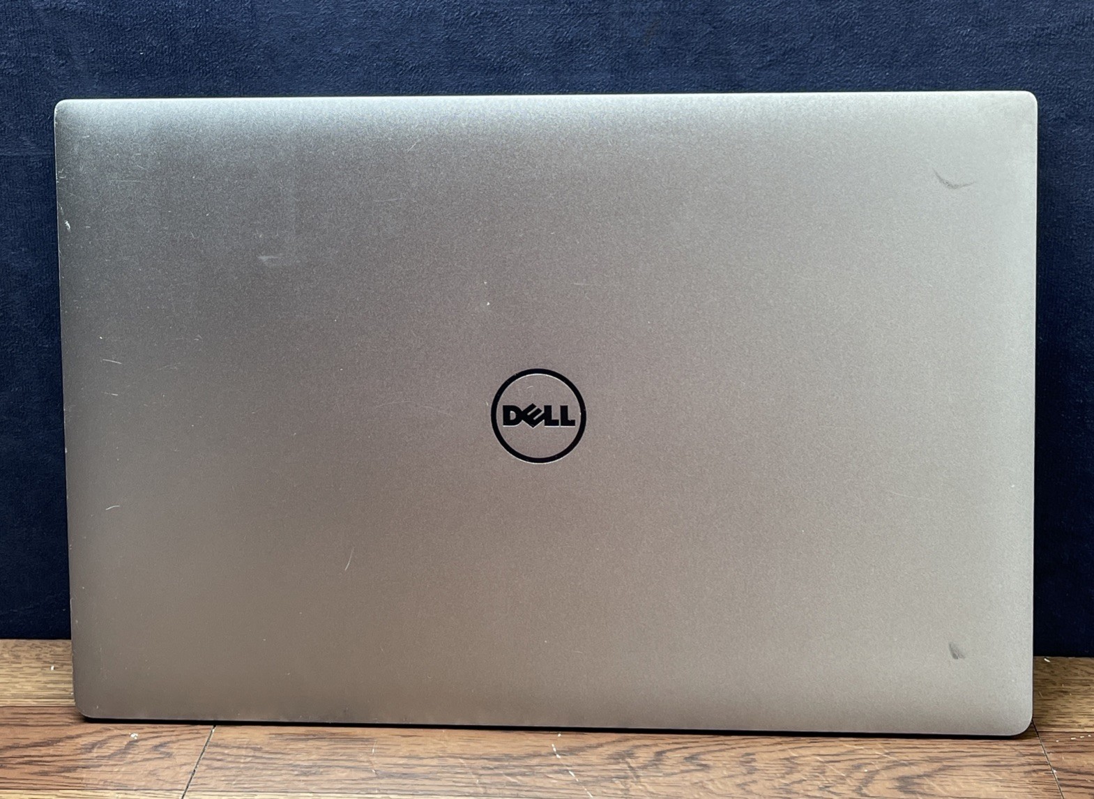 Dell Precision 5520 Intel Xeon E3-1505M V6 3.00 GHz 32GB RAM 512GB SSD NO OS
