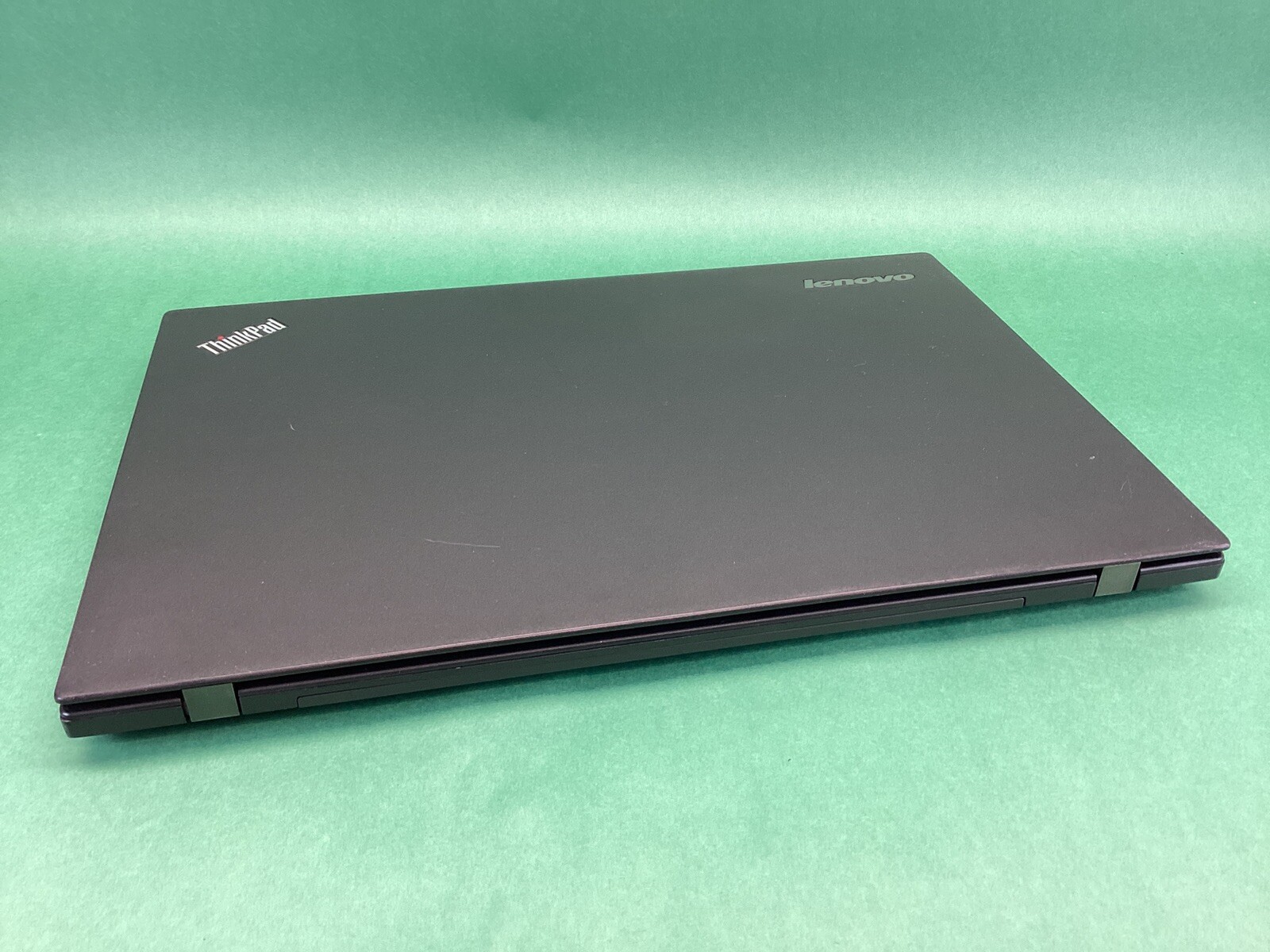 Lenovo ThinkPad T440s Laptop POWERS ON – UNTESTED
