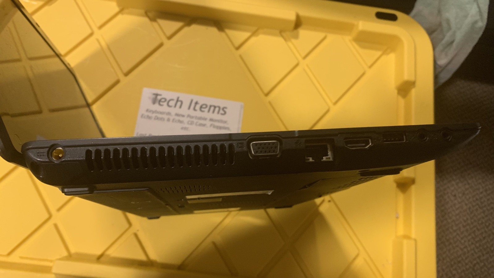 Gateway NV55C Laptop Parts Repair No HDD Untested Boots Missing Keys RAM