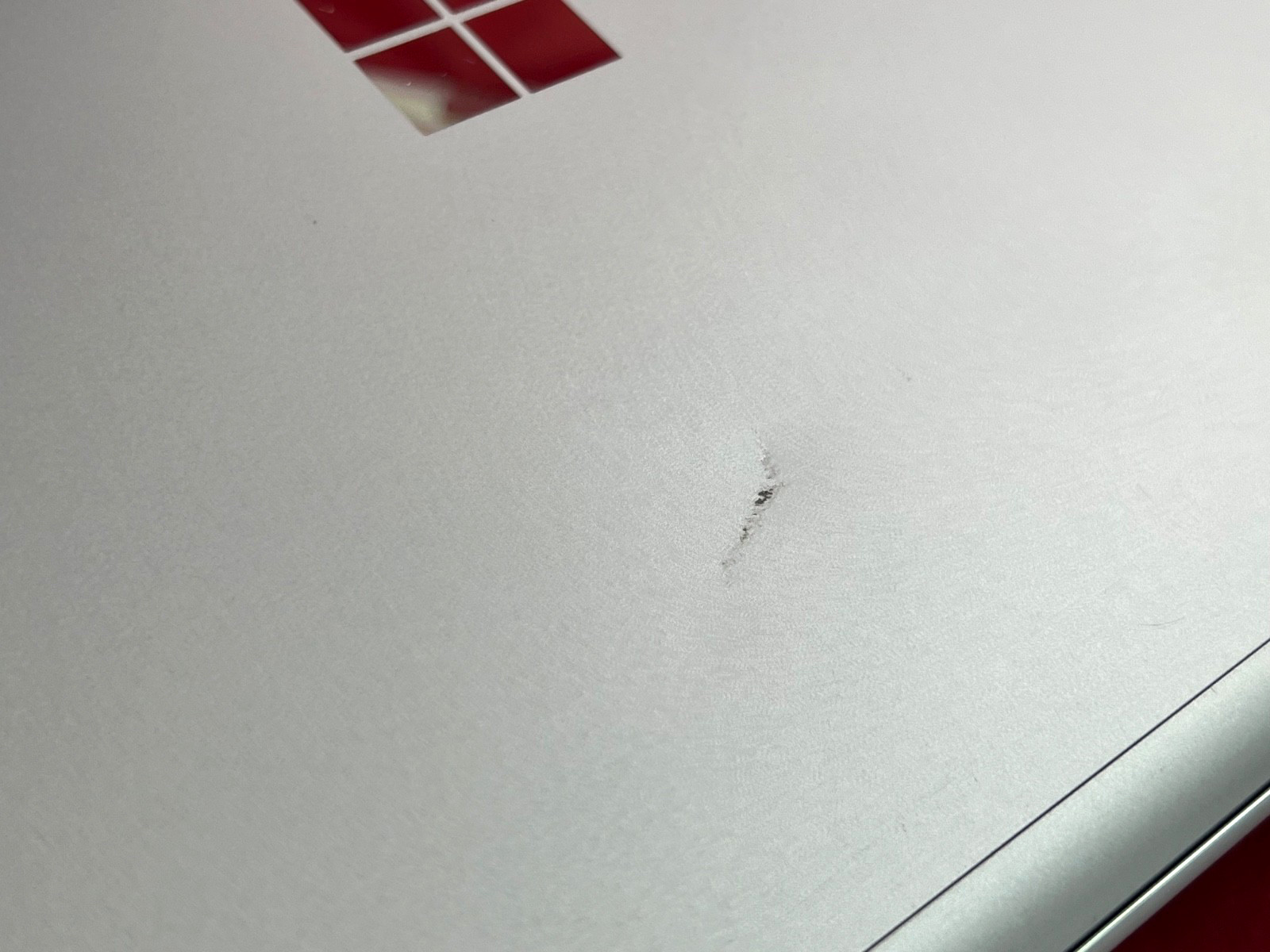 13.5″ MICROSOFT SURFACE BOOK 2 – 3K DISPLAY 256GB INTEL i5-8350U WIN11 PRO + PEN