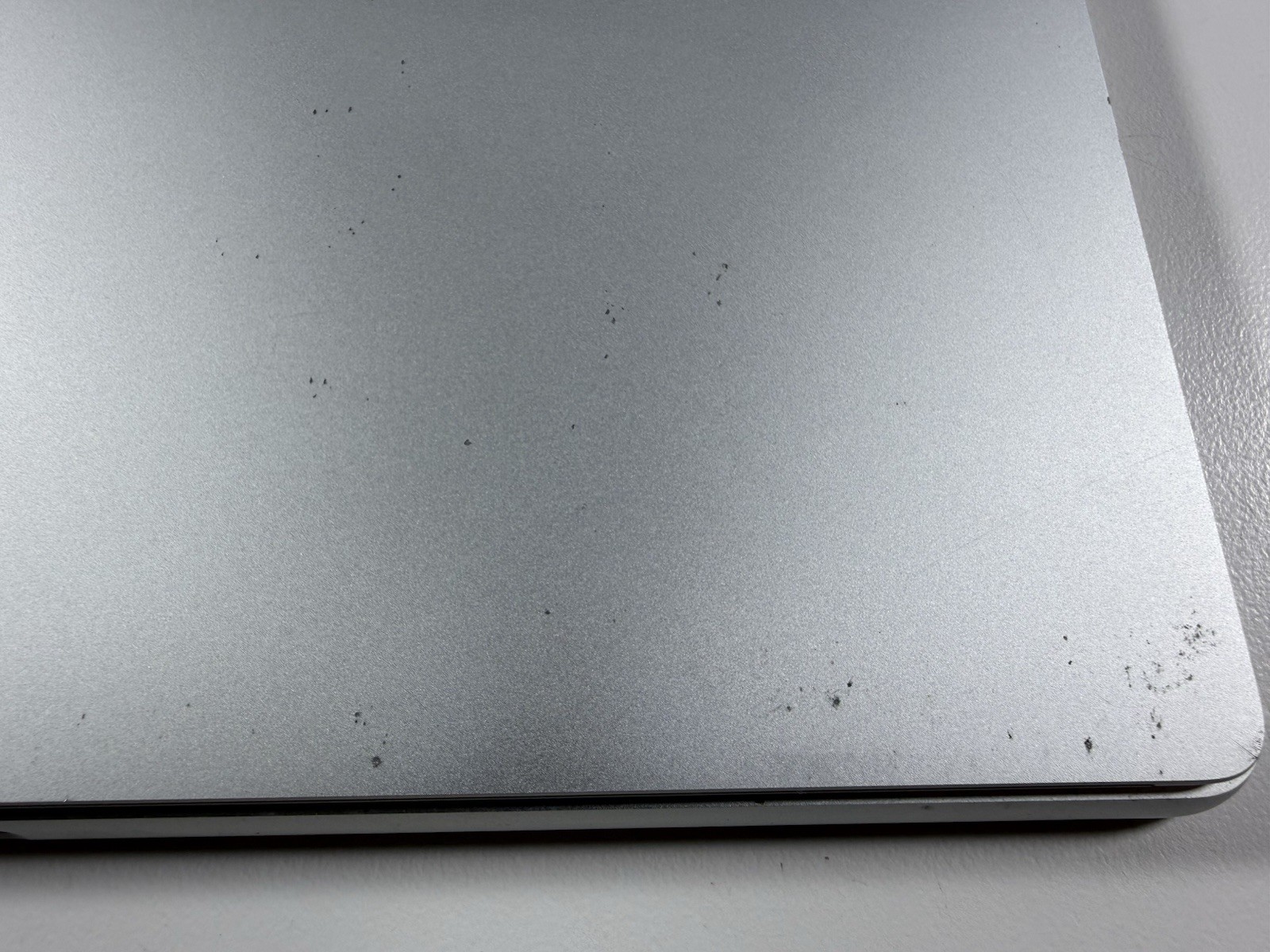 Microsoft Surface Pro 8 (1982) i5-1145G7 – 16GB RAM – 256GB 120Hz – Win 11 Pro