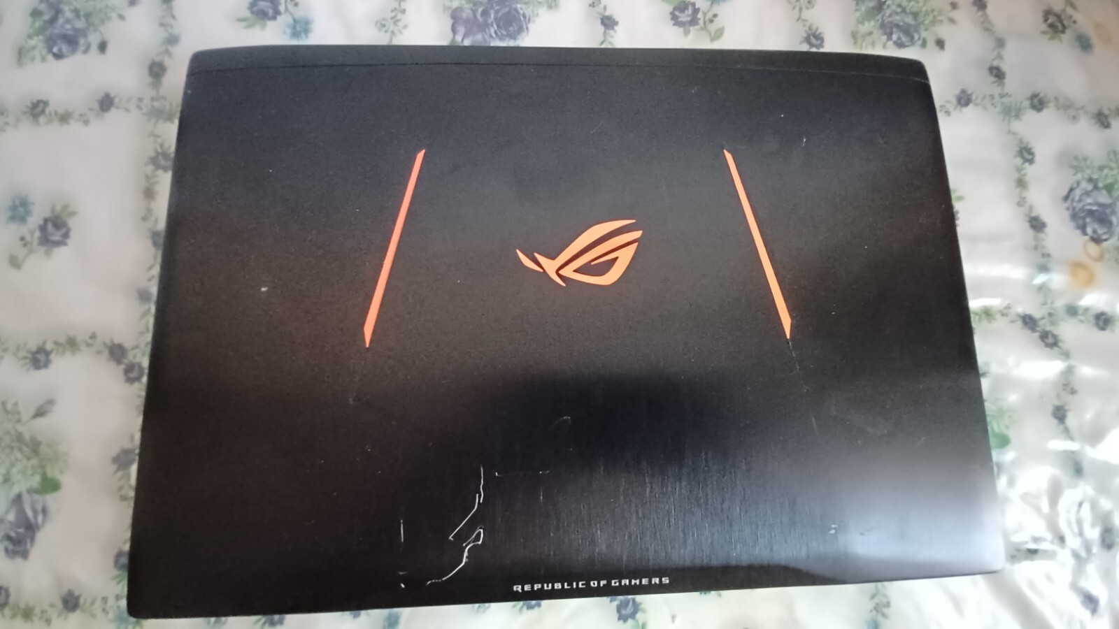 ASUS ROG STRIX 15.6″ GL502VT-DS71 FHD Gaming Laptop