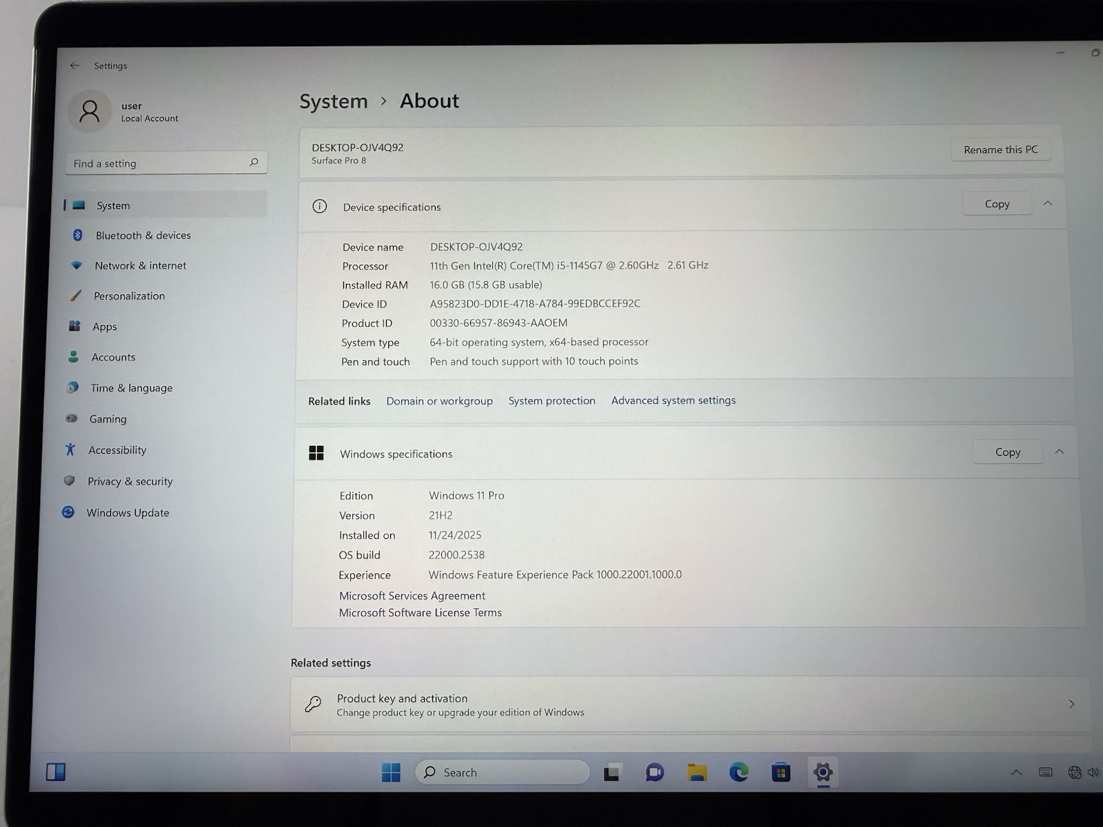 Microsoft Surface Pro 8 (1982) i5-1145G7 – 16GB RAM – 256GB 120Hz – Win 11 Pro