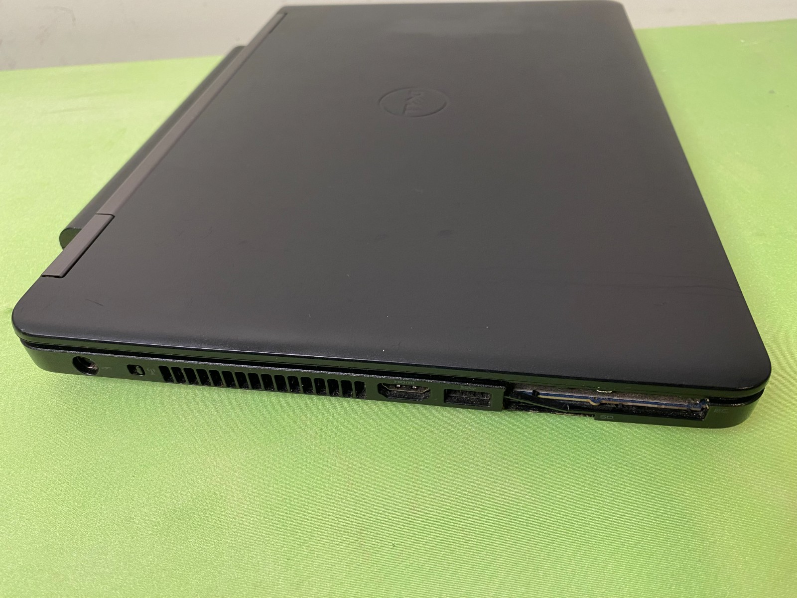 Dell Latitude E6540 14” i5-4300m 2.90ggz 8GB RAM,256gb SSD Win 11 Dvd Hdmi