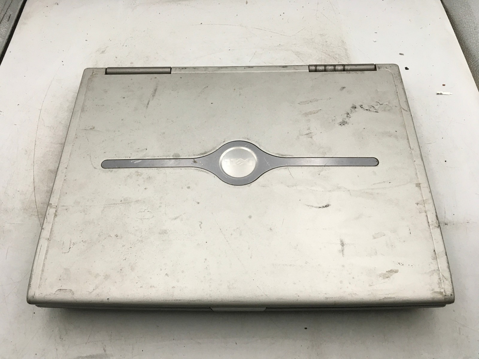 DELL INSPIRON 8600 – FOR PARTS – Intel Pentium M – 1GB RAM – READ DESCRIPTION-BB
