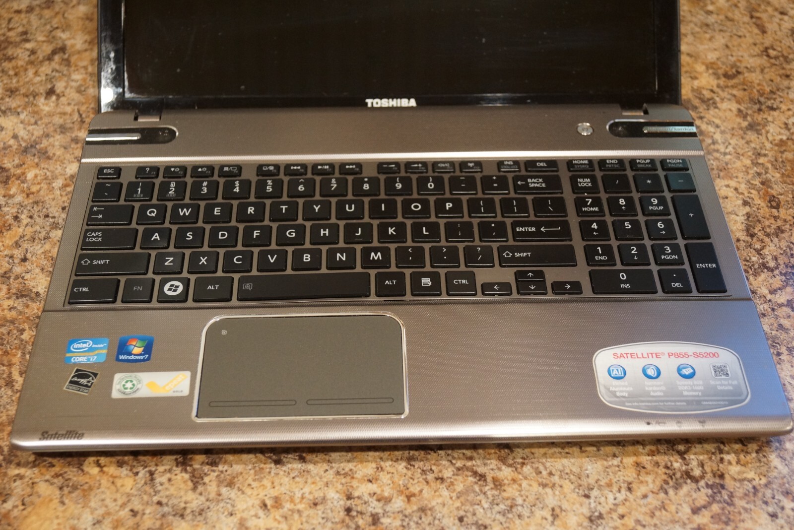 Toshiba P855-S5200 i7 Charges Battery,Will Not Turn On.Parts Repair.READ