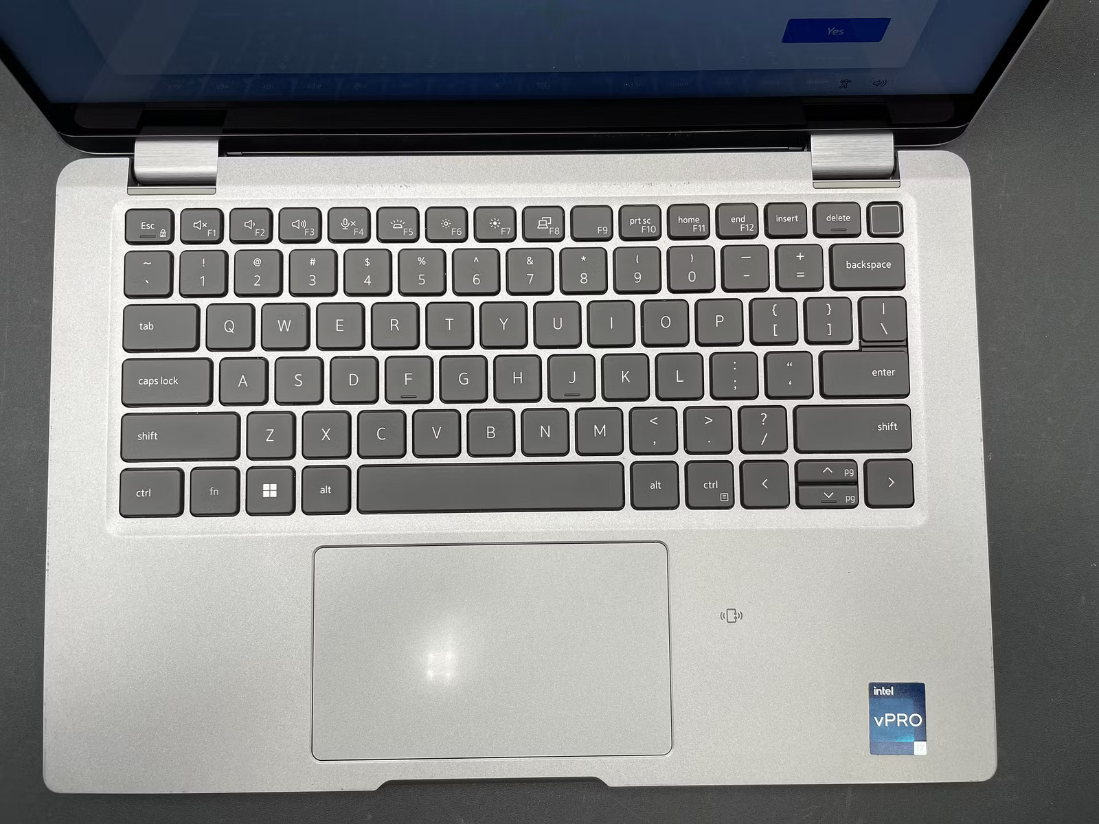 Dell Latitude 5330 Used 13.3″ (i7-1265U-16GB-256GB NVMe)