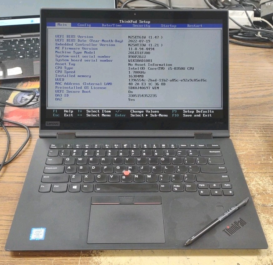 LENOVO ThinkPad X1 Yoga 3rd Gen W/ i5-8350U, 16GB, 256GB, TOUCH, STYLUS.
