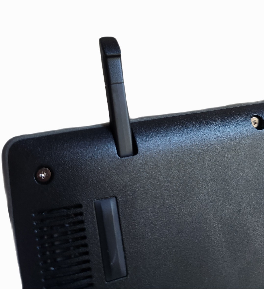Acer 11.6″ 2-in-1 Chromebook | R752TN-C5J5 | Built-In Stylus + Accessories